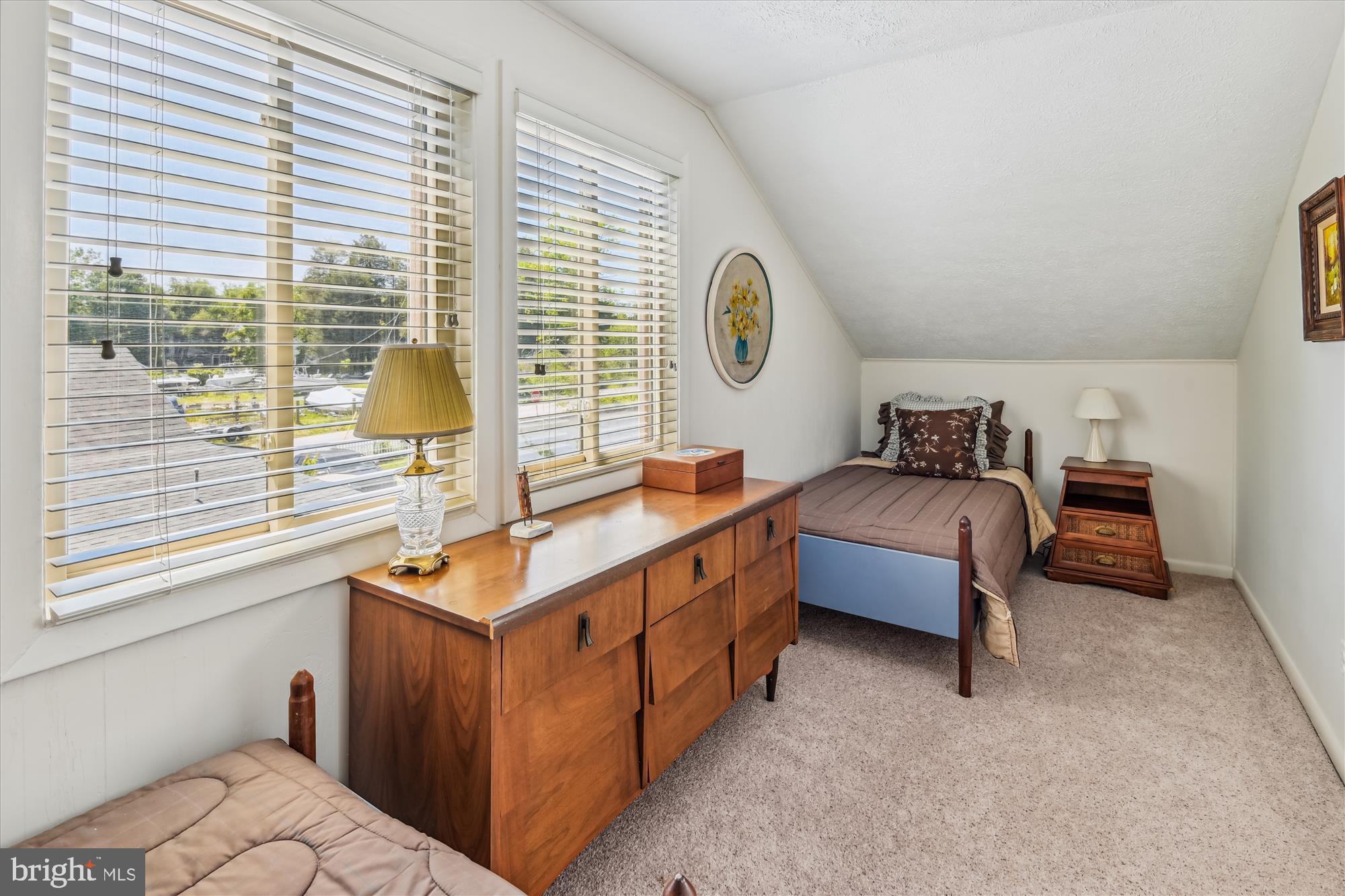 SELBY ON THE BAY - Residential