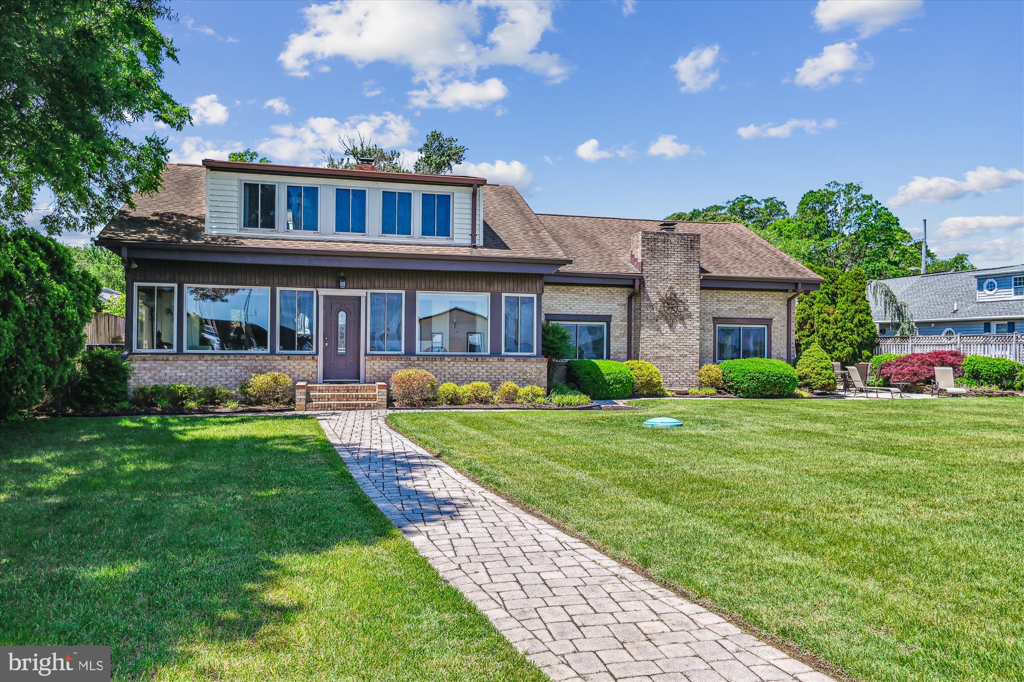 SELBY ON THE BAY - Residential