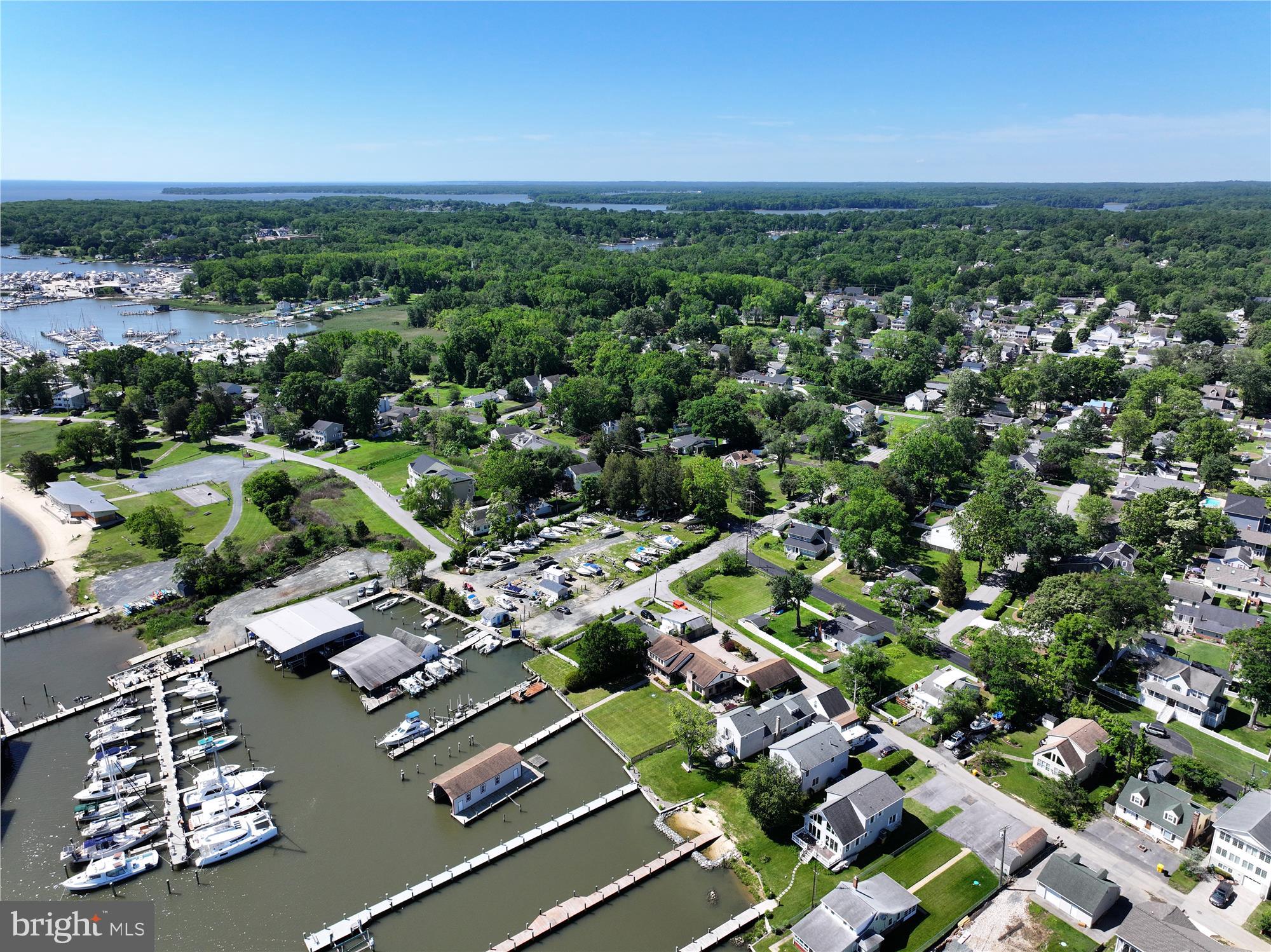 SELBY ON THE BAY - Residential