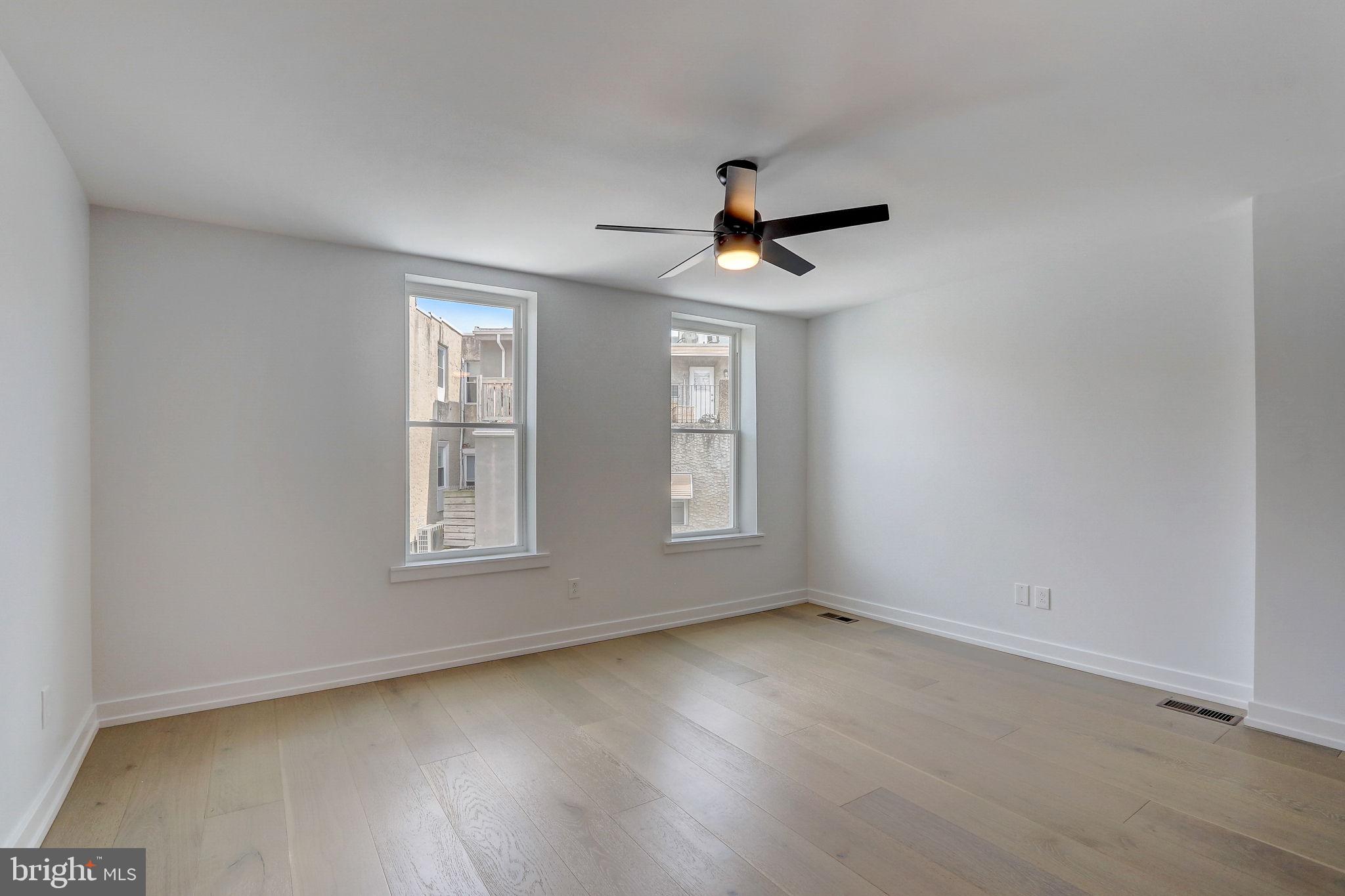 PASSYUNK SQUARE - Residential