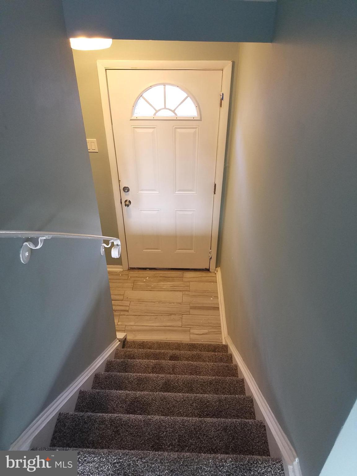 CALVERT TOWNE TOWNHOUSES - Residential Lease