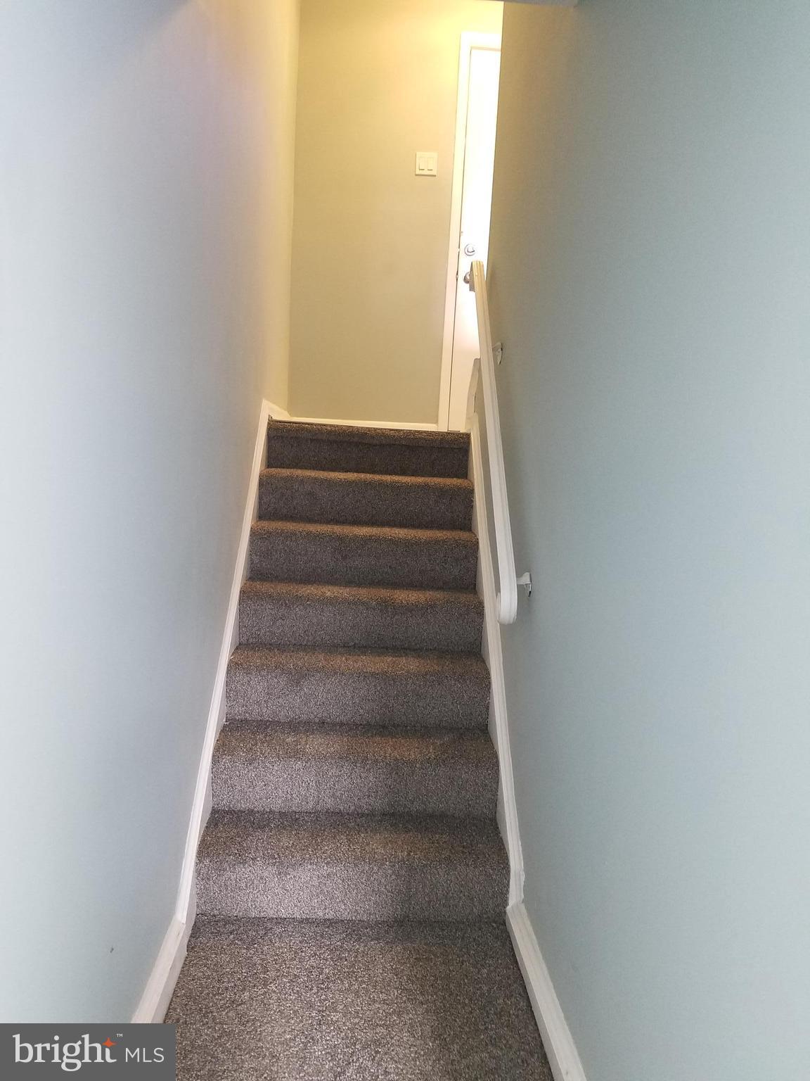 CALVERT TOWNE TOWNHOUSES - Residential Lease