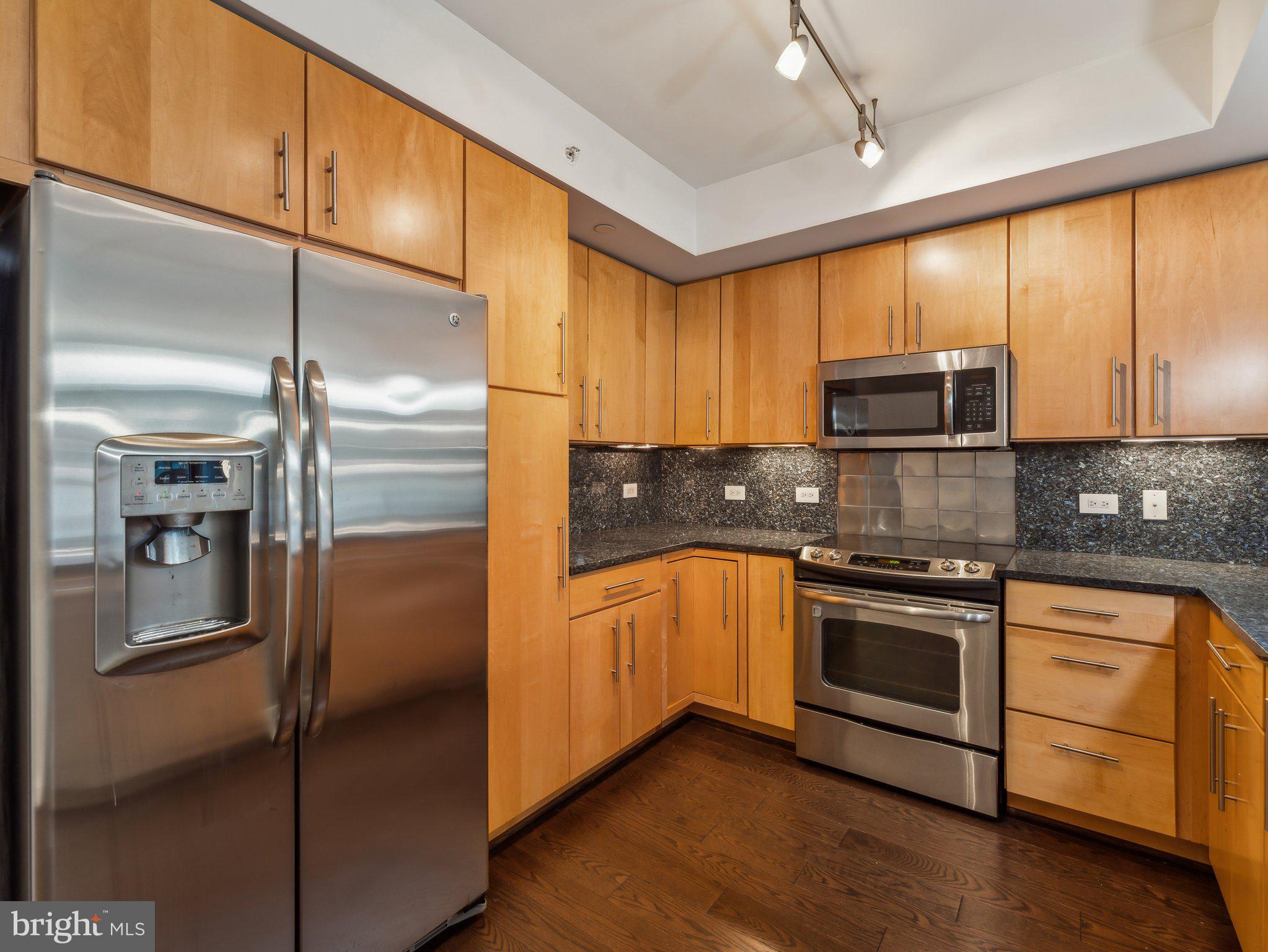 1025 1ST STREET SE 202