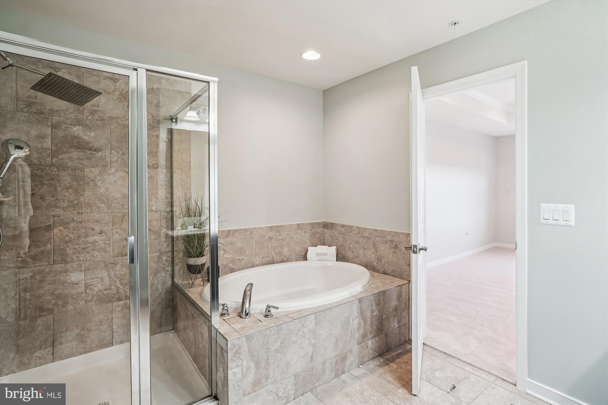 EAST GATE CONDOMINIUMS - Residential