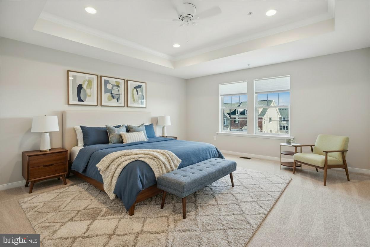 EAST GATE CONDOMINIUMS - Residential