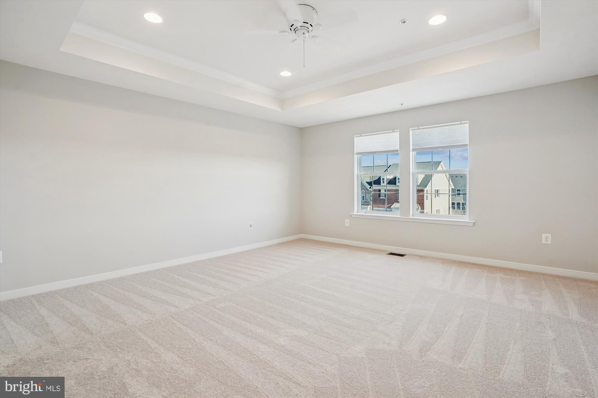 EAST GATE CONDOMINIUMS - Residential