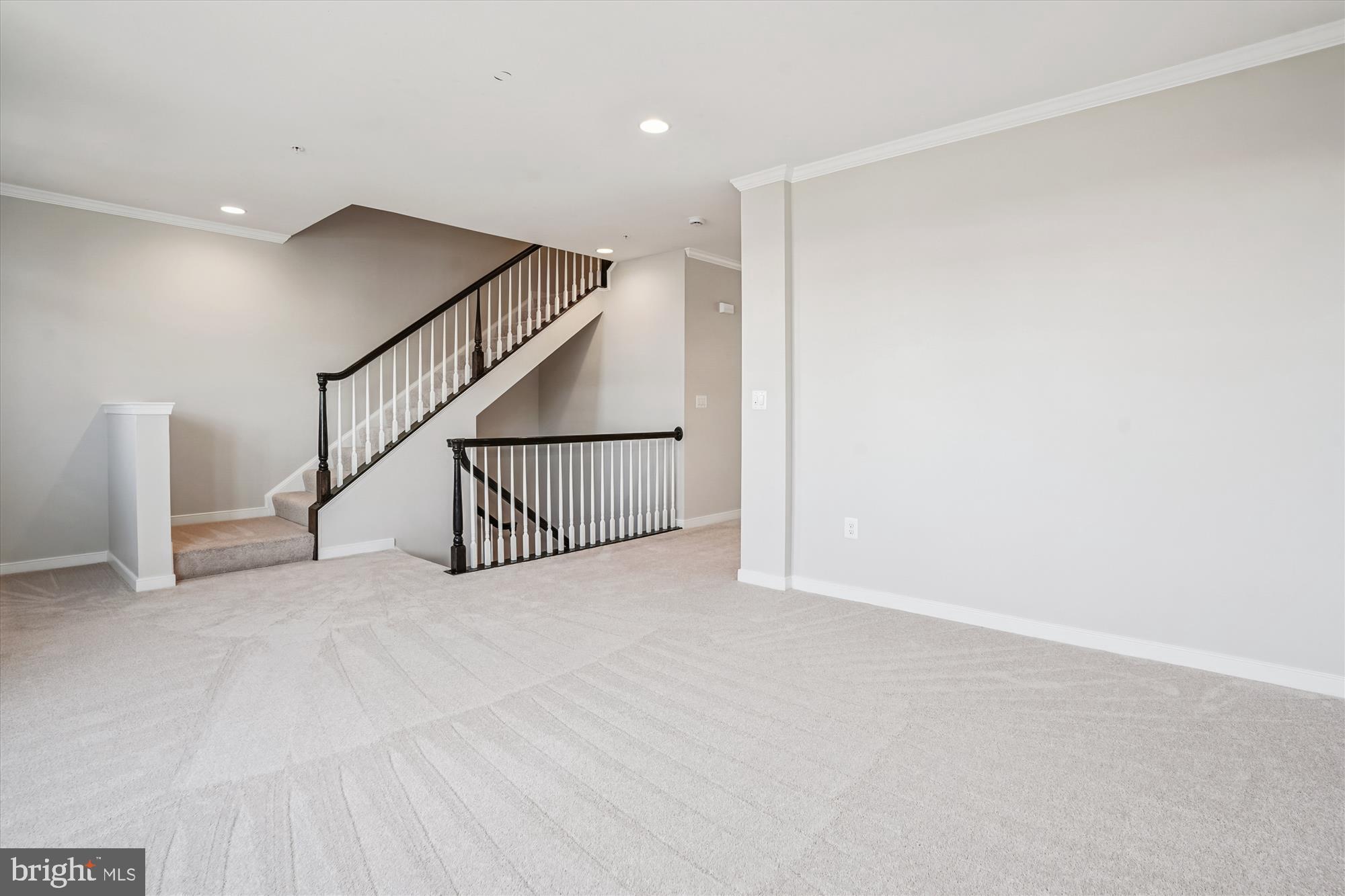 EAST GATE CONDOMINIUMS - Residential