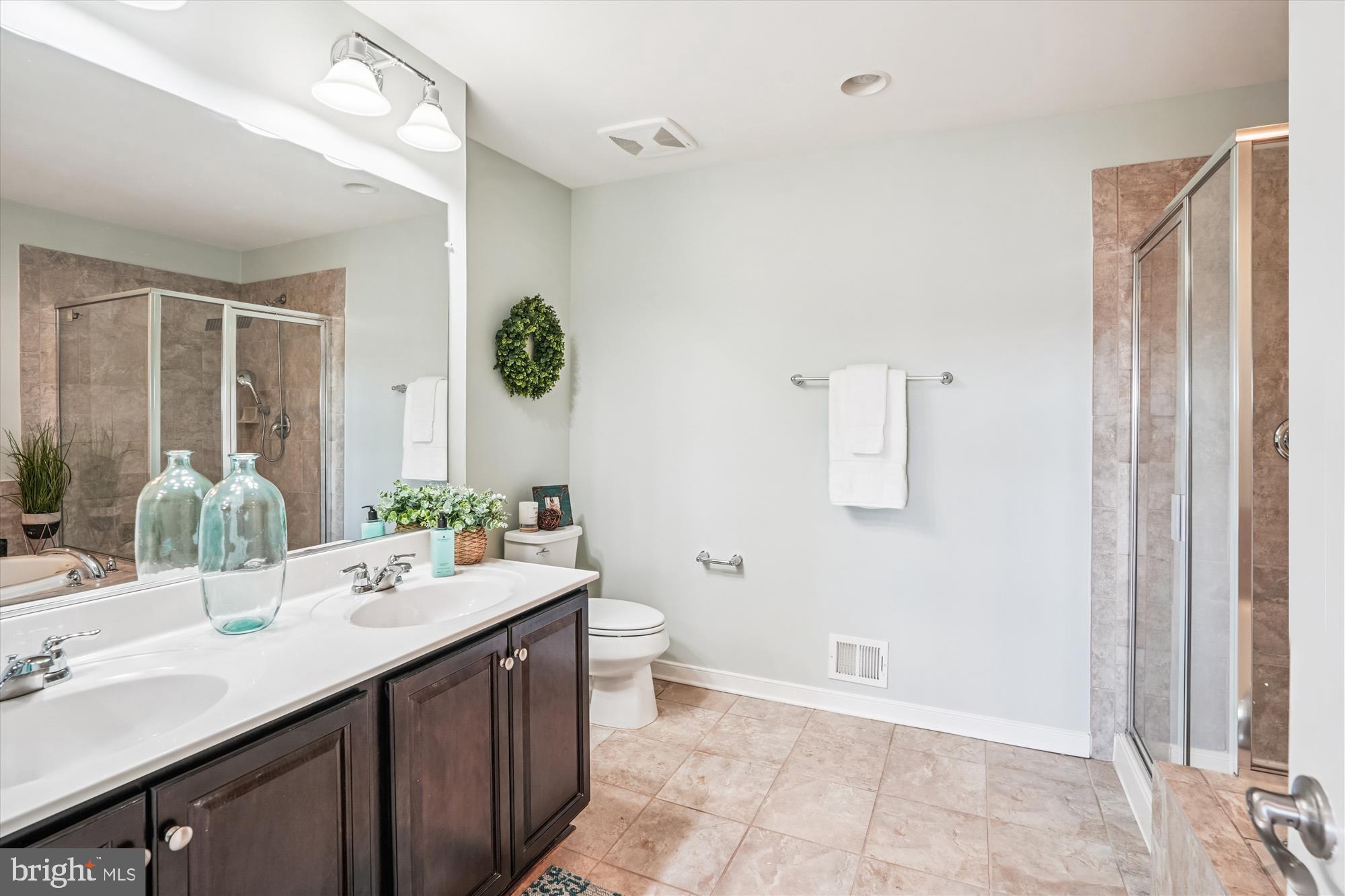 EAST GATE CONDOMINIUMS - Residential