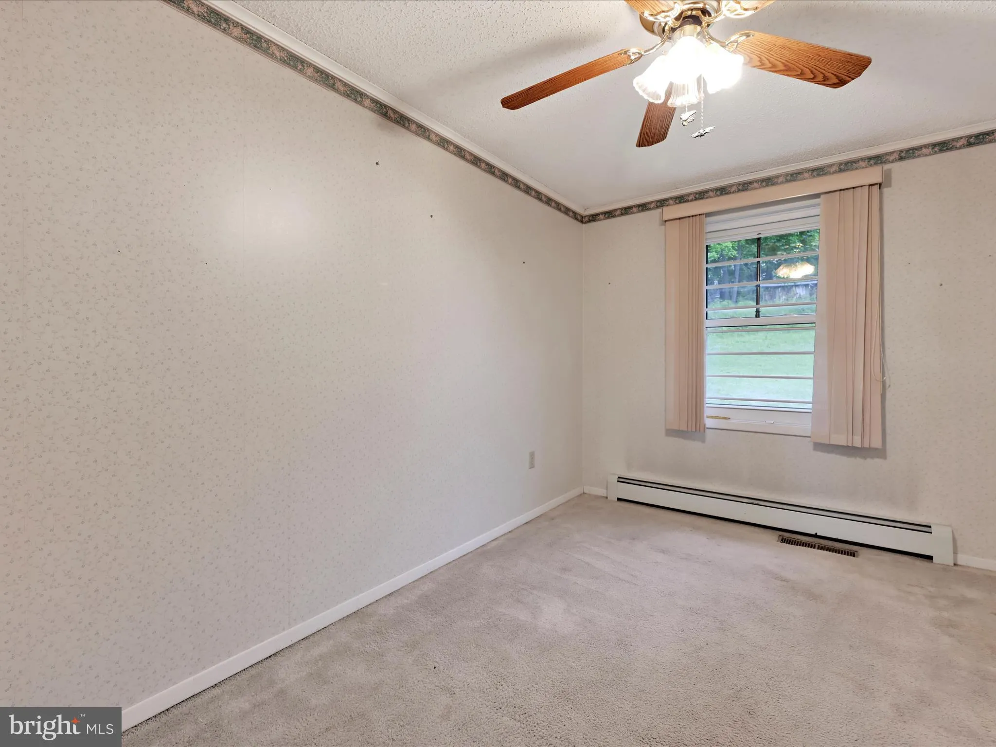 Cressona, Pennsylvania 17929, United States, 3 Bedrooms Bedrooms, ,2 BathroomsBathrooms,Residential,Pending,139166