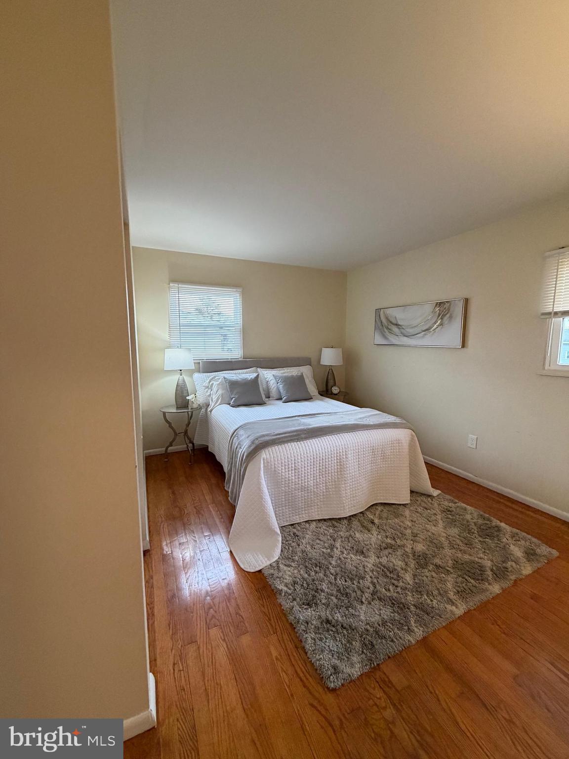 WINDSOR  MILL - Residential