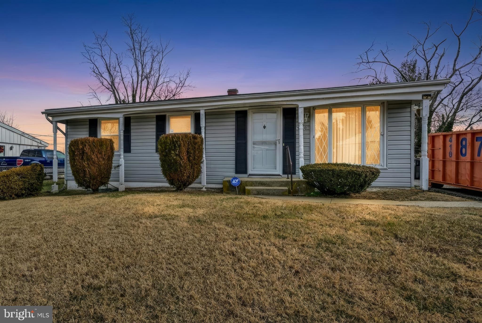 WINDSOR  MILL - Residential