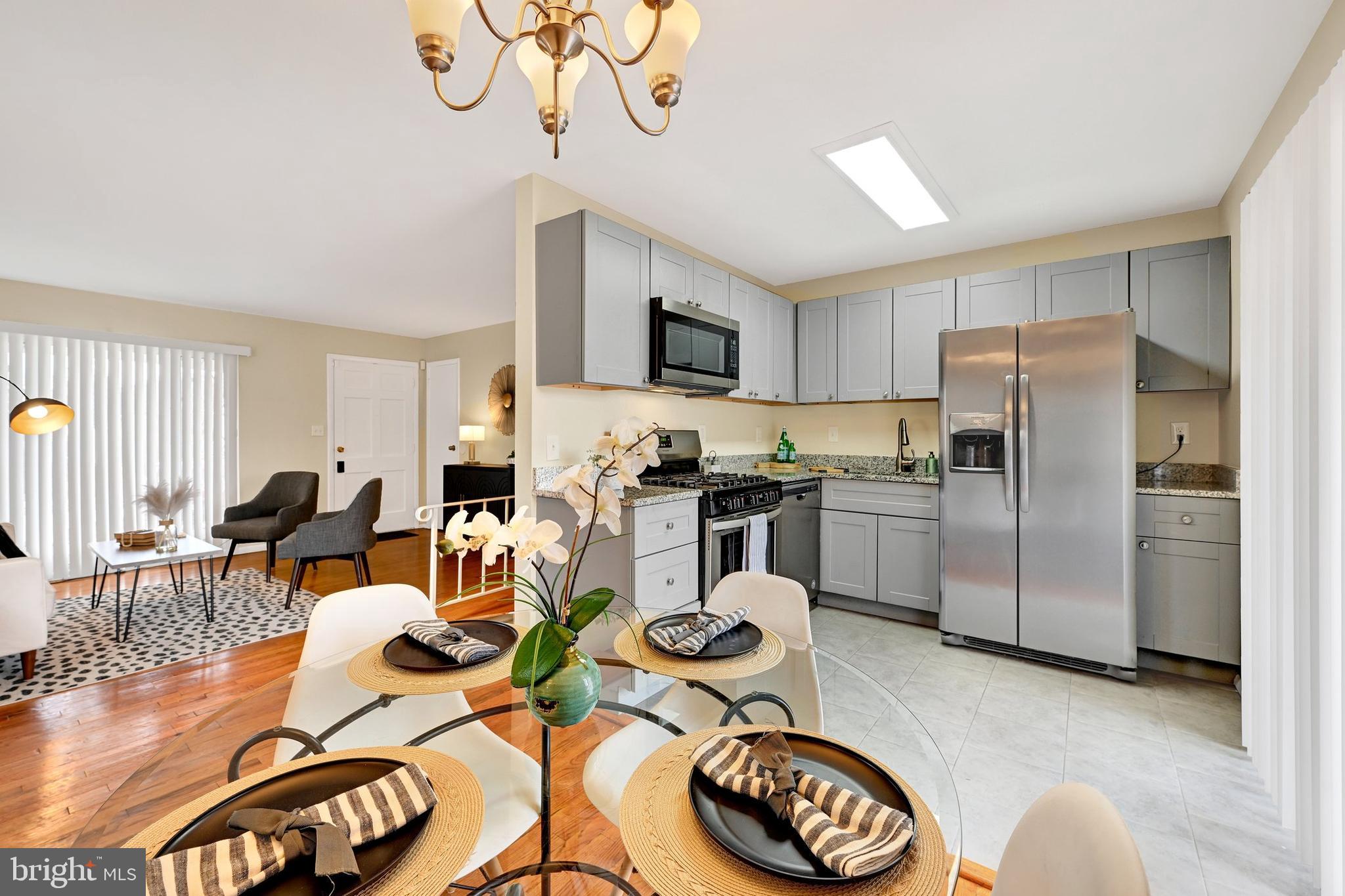 WINDSOR  MILL - Residential