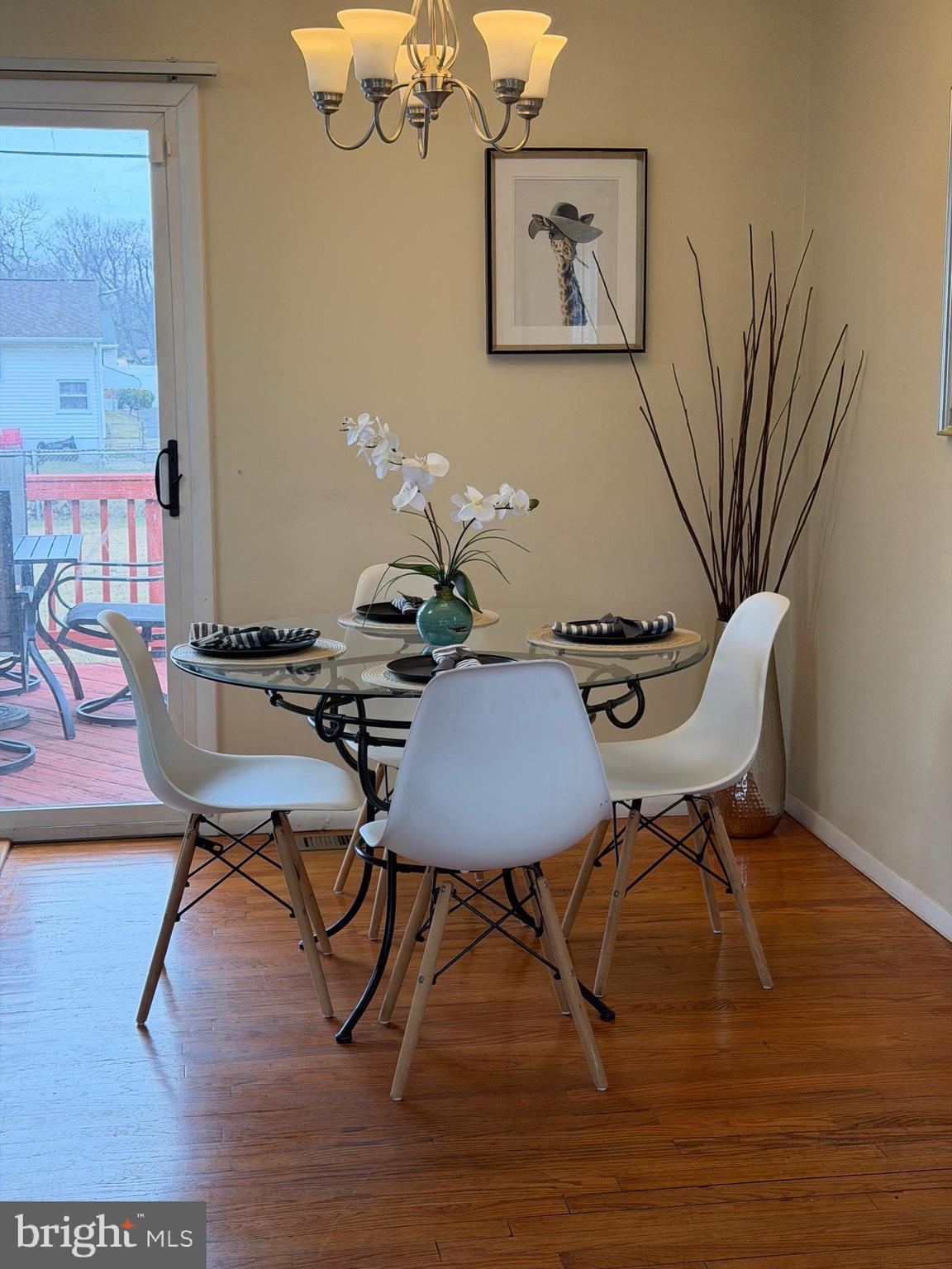 WINDSOR  MILL - Residential