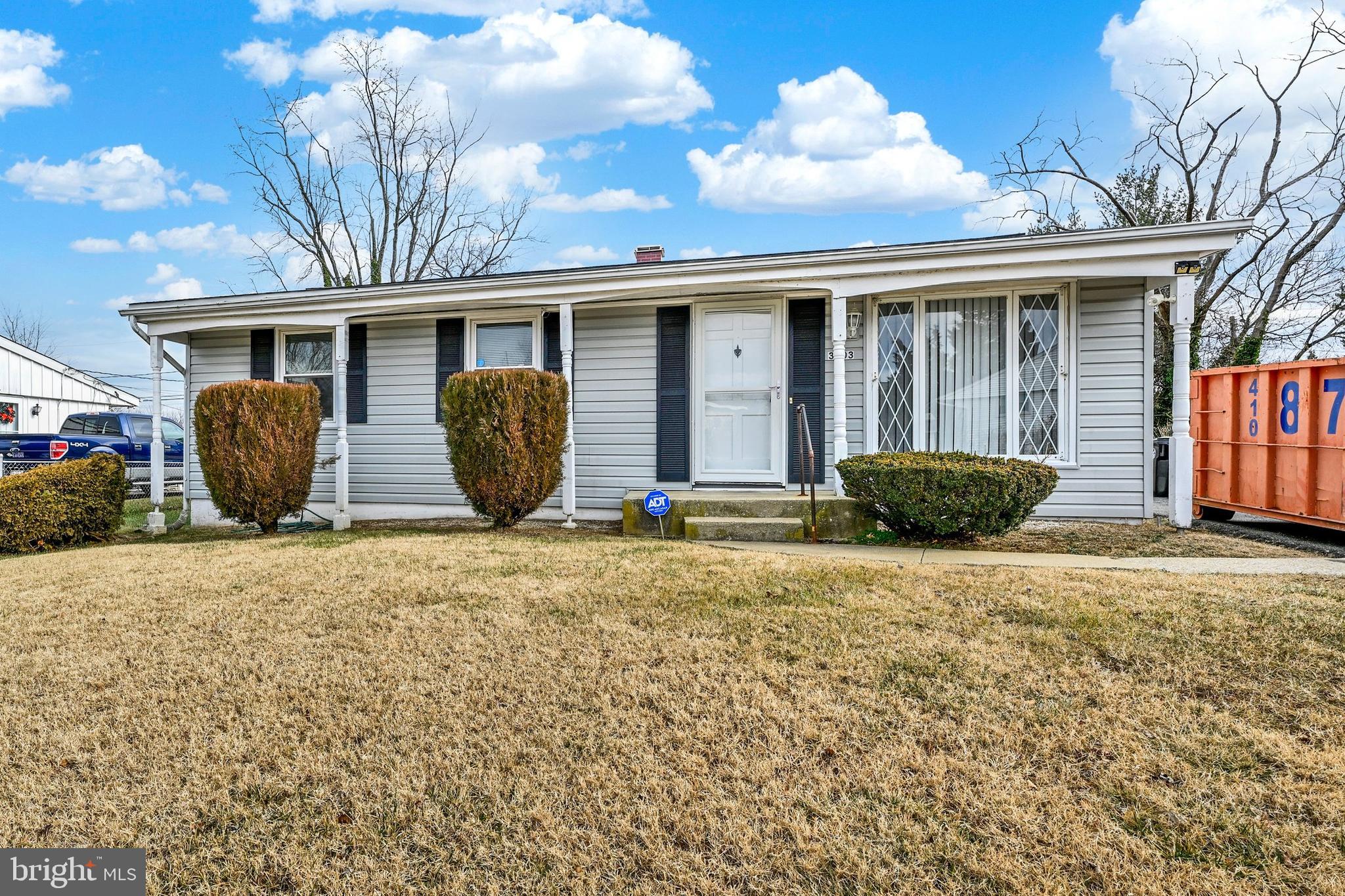 WINDSOR  MILL - Residential