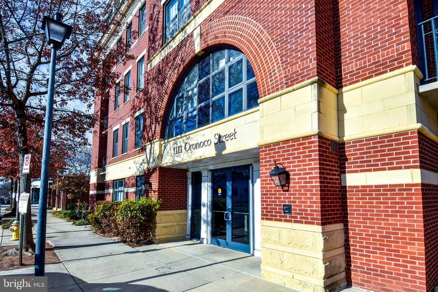 Available Immediately! Gorgeous and pristine corner unit 2 bedroom/2 bathroom condo located in The Henry. The luxury building is just a quick walk to historic Old Town's fantastic shopping and dining scene and a few quick blocks to the Braddock Metro Center (Blue & Yellow Lines) . The unit is located on the interior section of the building and overlooks  the community's private green space so you can enjoy your urban location without the street noise that typically comes with it. Cable and Internet  (HBO & Showtime too) are included in the monthly rent! 18+ month lease preferred, but not required.

INSIDE THE HOME: Upon entry, you're immediately greeted by the rich, dark, newly installed hardwood floors throughout the home. The kitchen is complete with stainless steel appliances and granite countertops. The spacious living and dining space has an abundance of natural light and the open layout is perfect for lounging or entertaining. The large primary bedroom is complete with a walk-in closet (w/ built-in shelving) and attached bathroom with both soaking tub and shower. The second bedroom is a great size for a bedroom, office, or other flex space. An in-unit washer and dryer and brand new water heater complete the home so you have everything needed to move in and relax in your new space.

BUILDING: Wonderful amenities such as a staffed concierge desk, fitness center, rooftop deck w/ grills and seating, entertaining space (you can reserve for parties),  library, pool table, theater room, and courtyard green space.

NEIGHBORHOOD: You are only 4 quick blocks to King St., 4 blocks to Braddock Metro Center, and surrounded by fantastic shops, restaurants, historic landmarks and museums, and more!