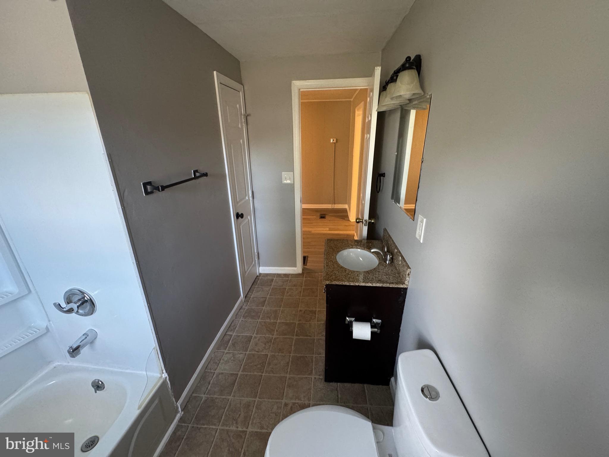 WINDSOR TWP - Residential