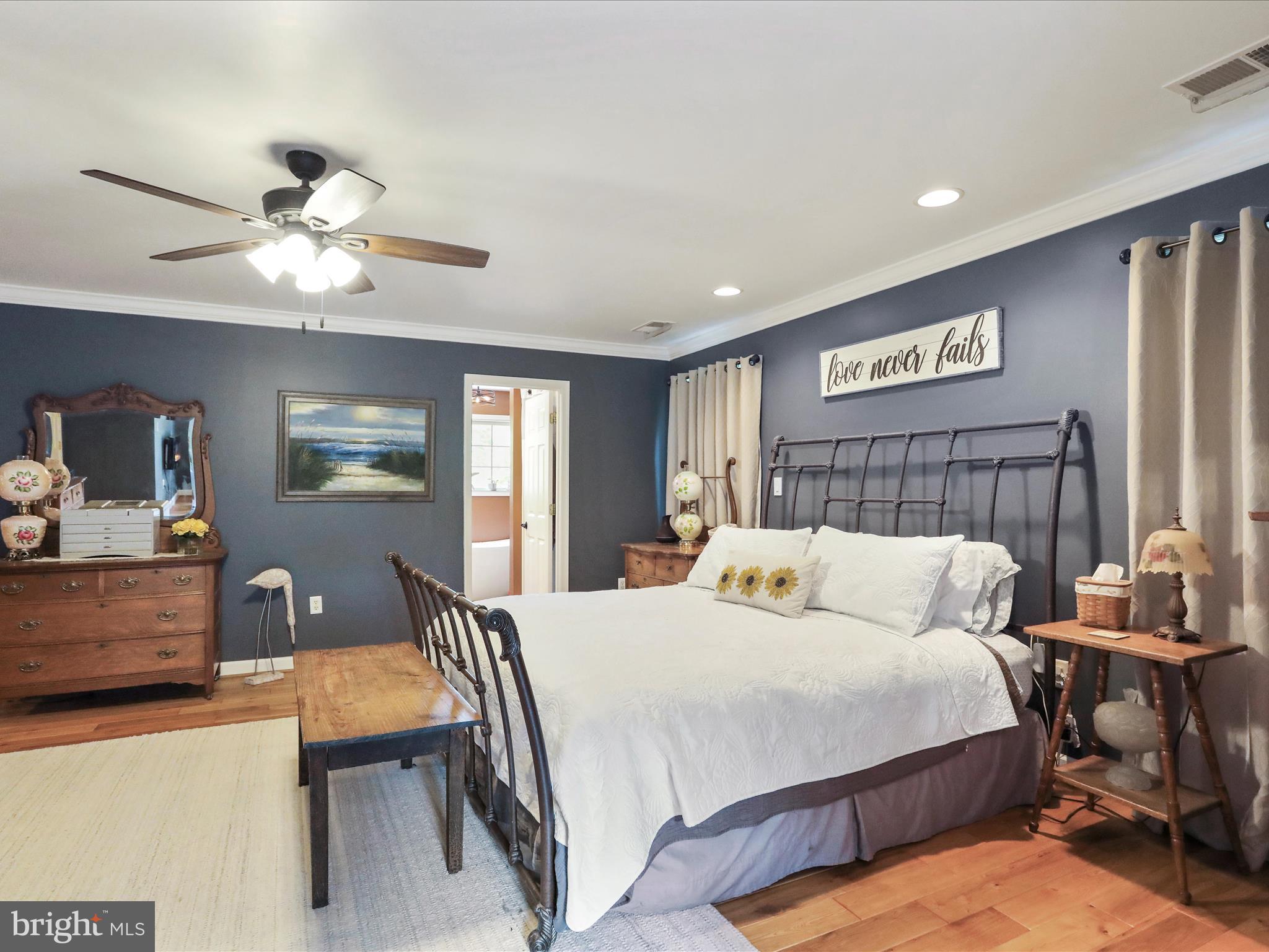 SPRING MEADOWS - Residential