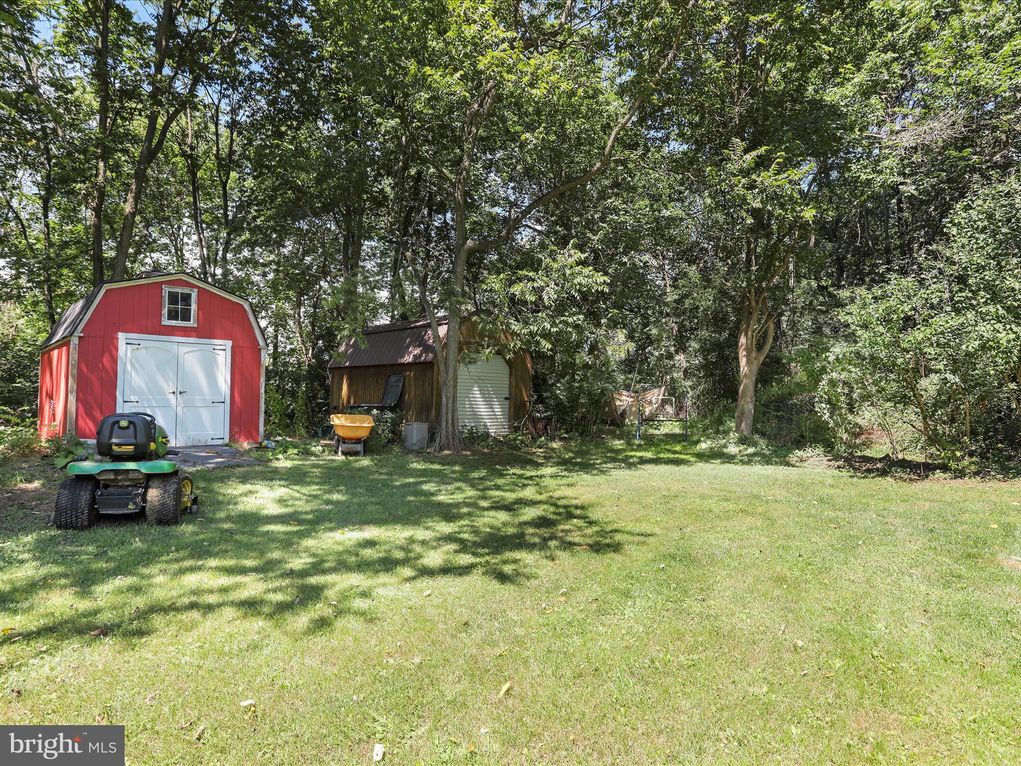 SPRING MEADOWS - Residential