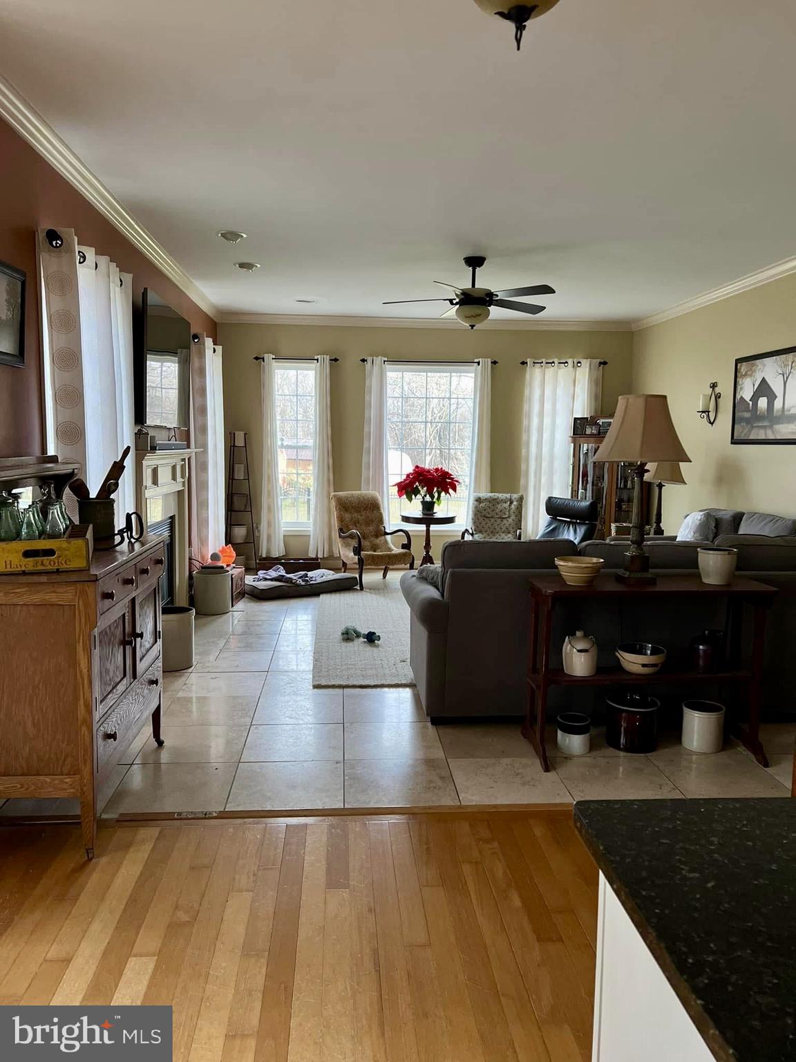 SPRING MEADOWS - Residential