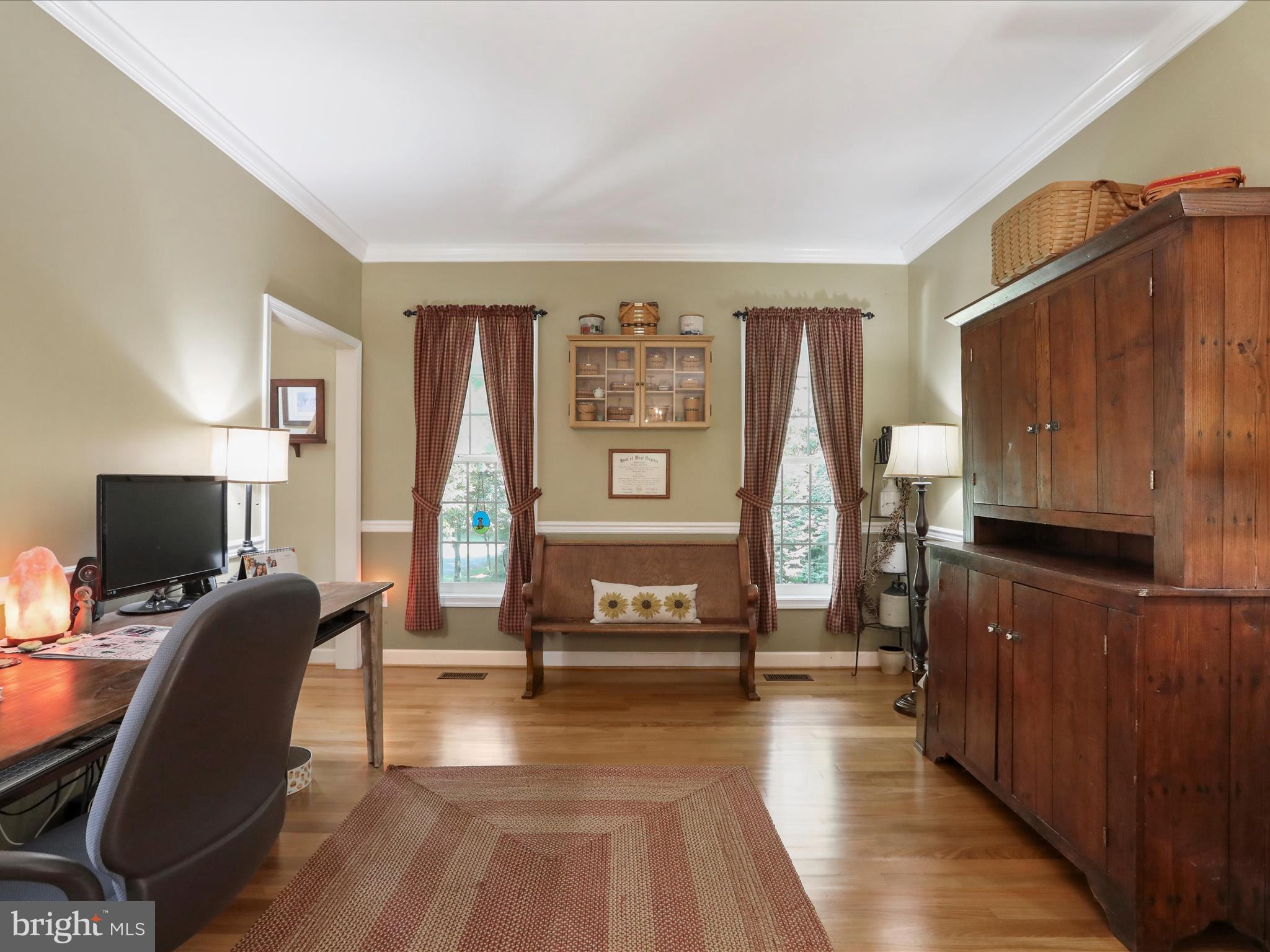 SPRING MEADOWS - Residential