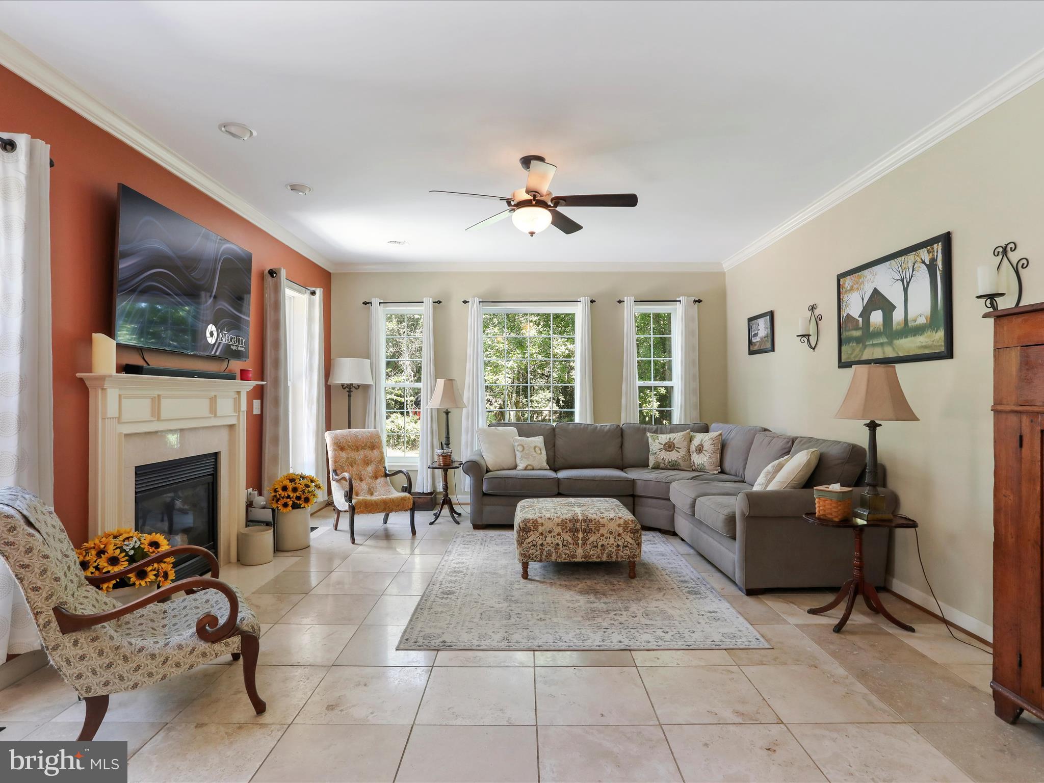 SPRING MEADOWS - Residential