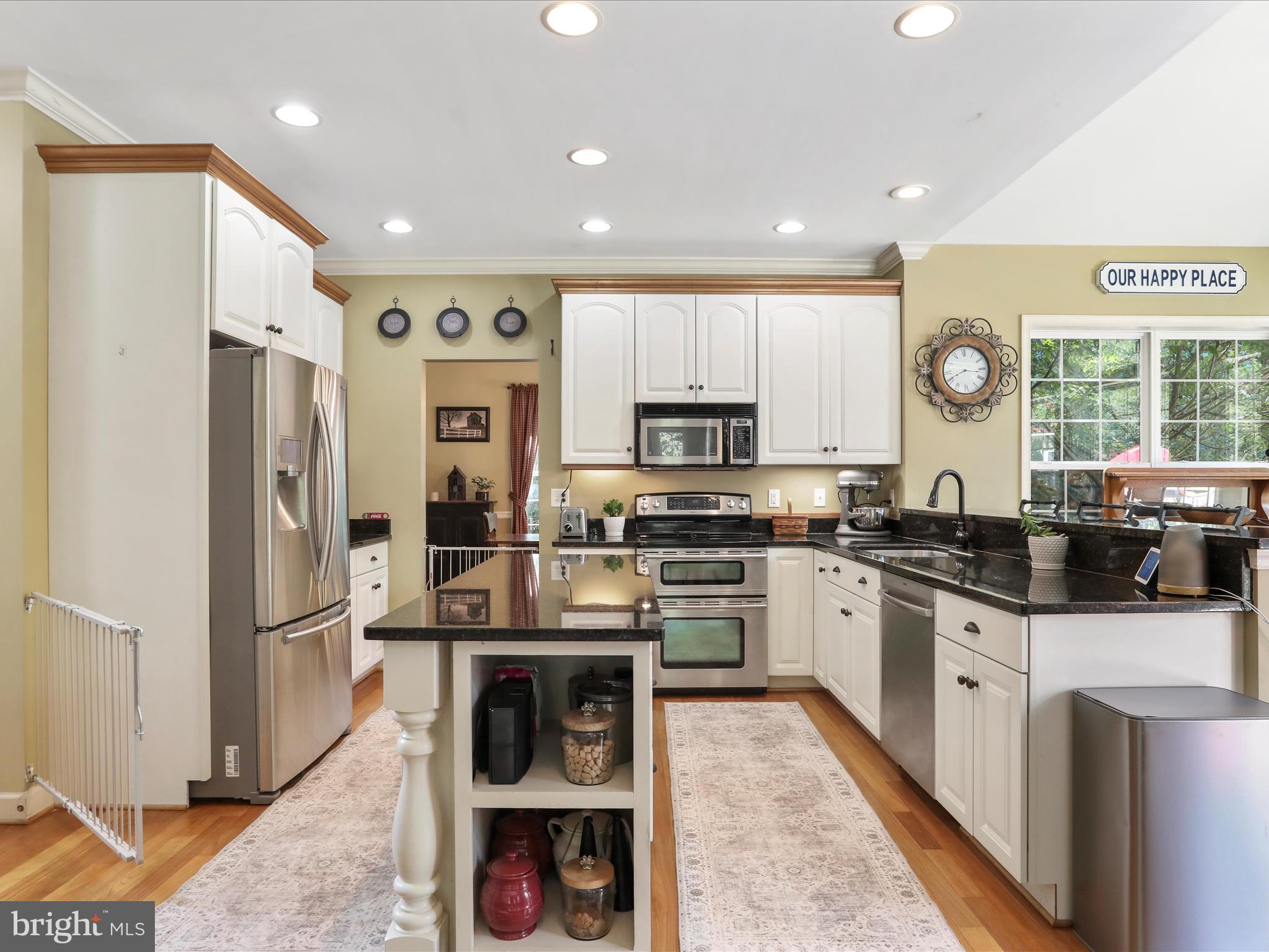 SPRING MEADOWS - Residential