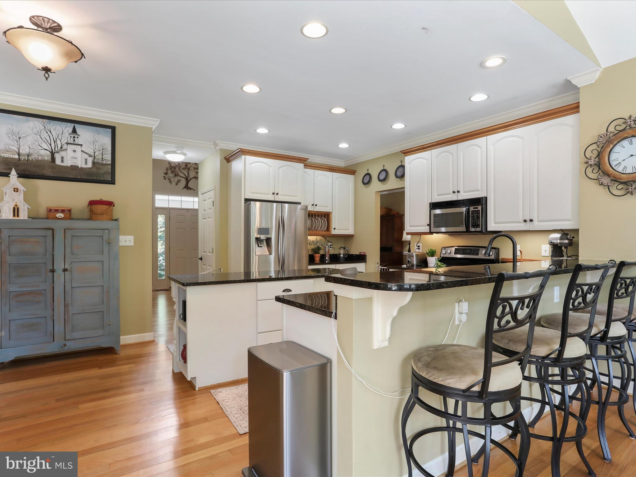 SPRING MEADOWS - Residential