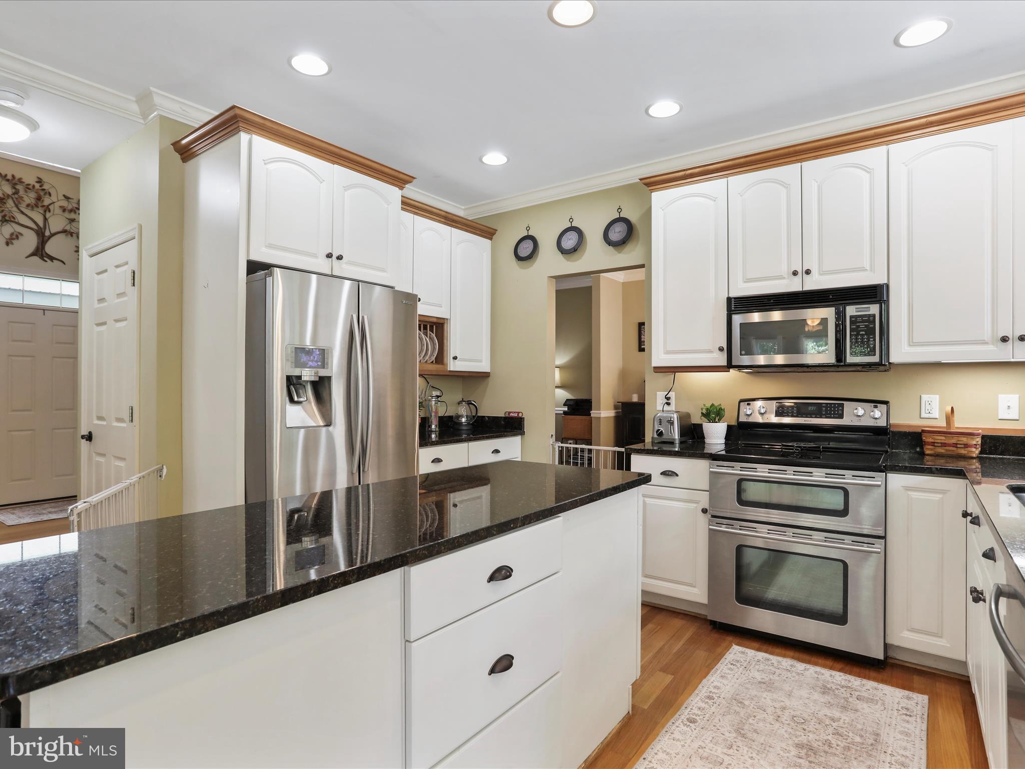 SPRING MEADOWS - Residential