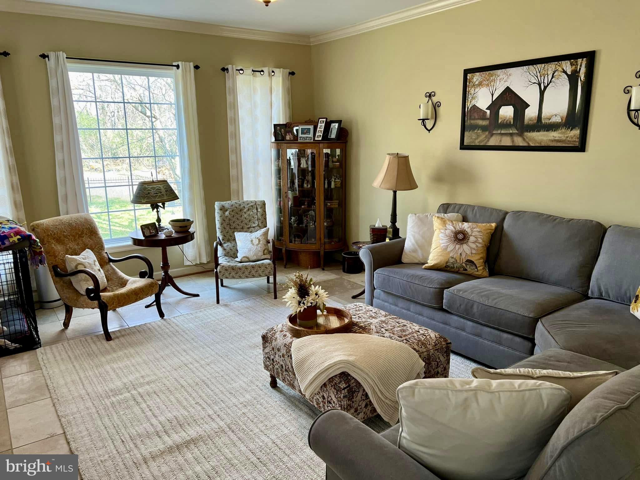 SPRING MEADOWS - Residential