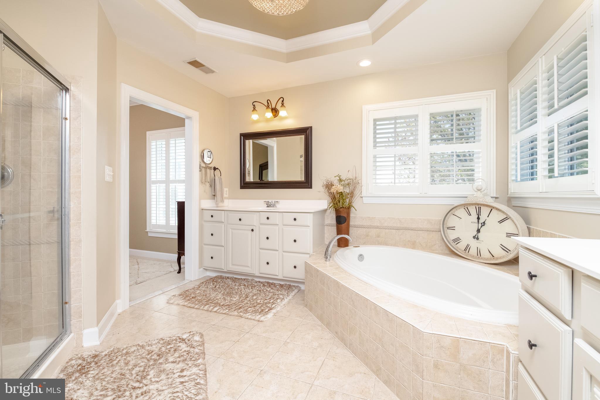 WILLOW CHASE - Residential