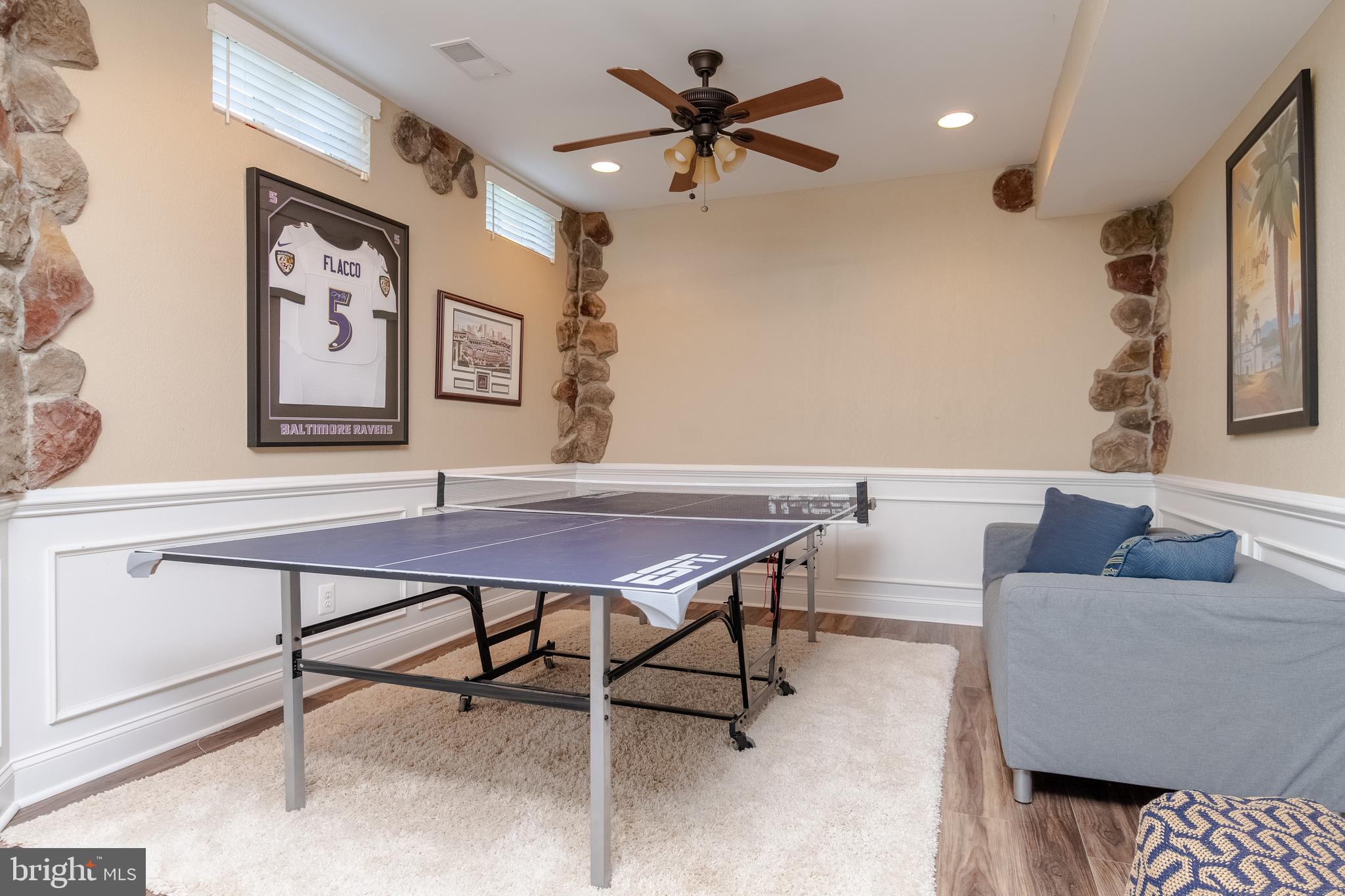 WILLOW CHASE - Residential