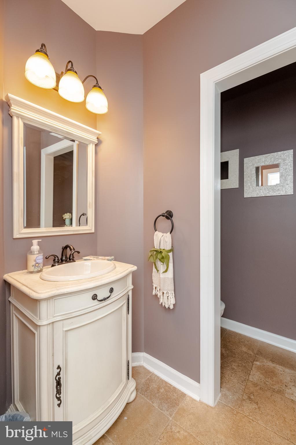 WILLOW CHASE - Residential