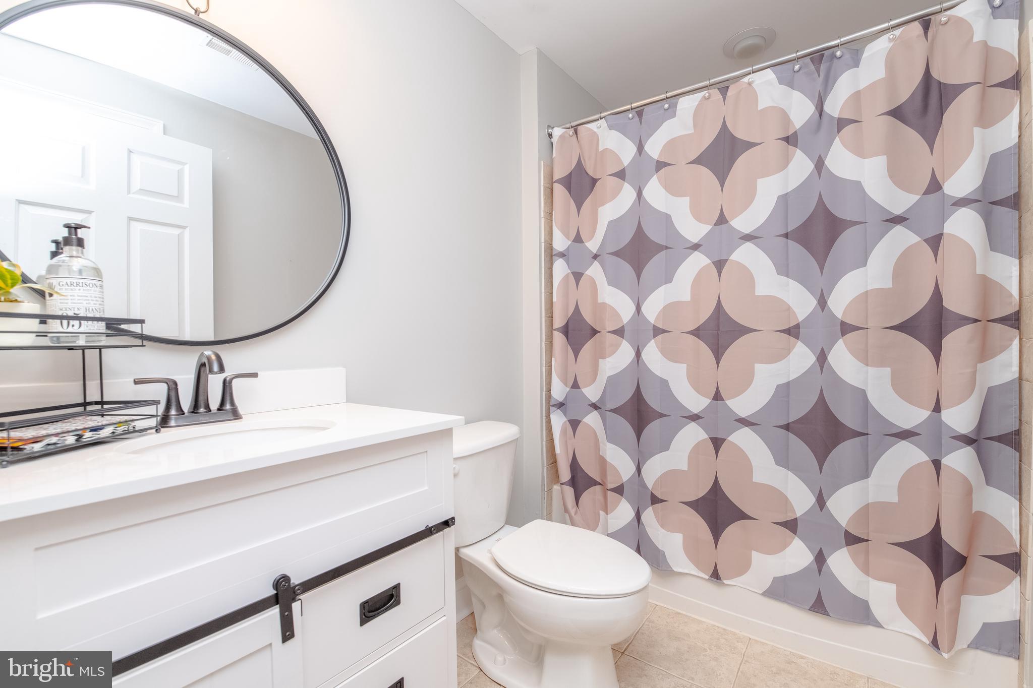 WILLOW CHASE - Residential