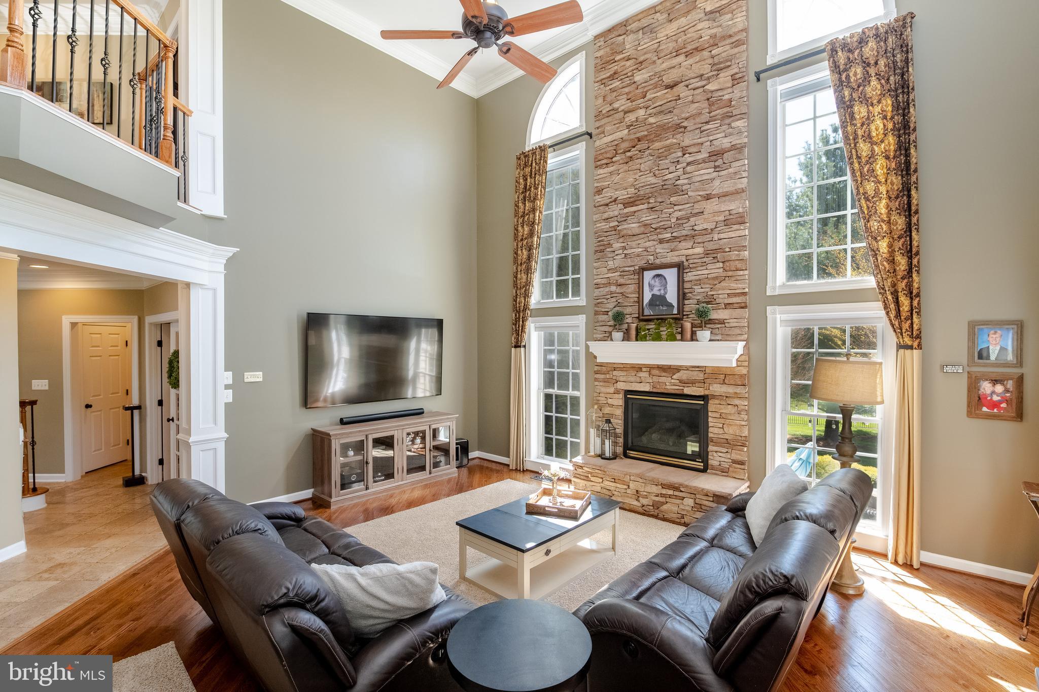 WILLOW CHASE - Residential