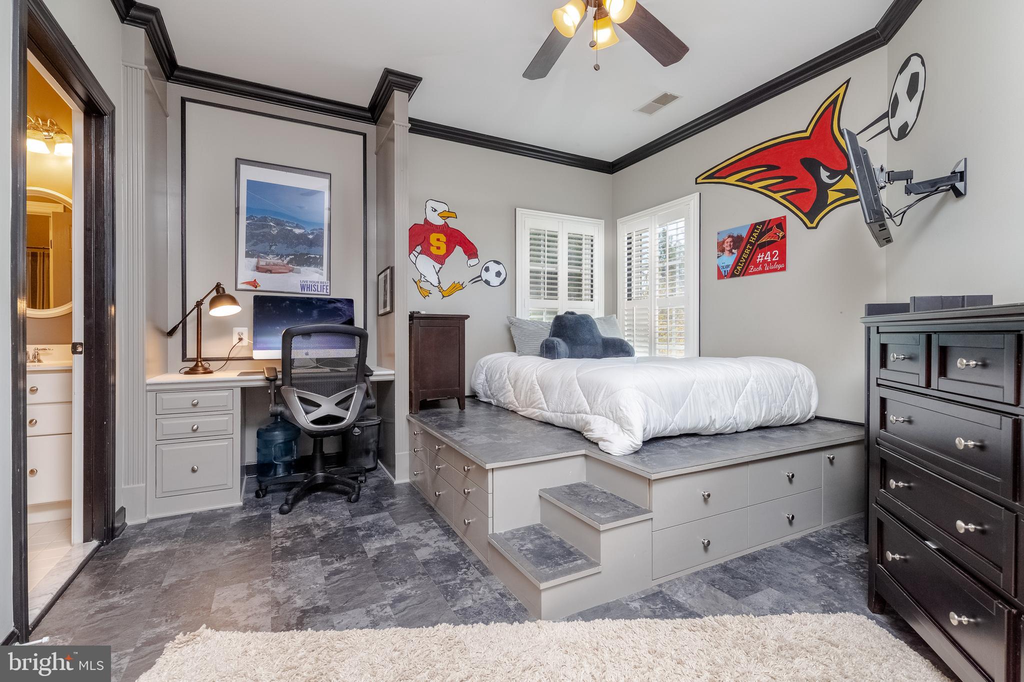 WILLOW CHASE - Residential