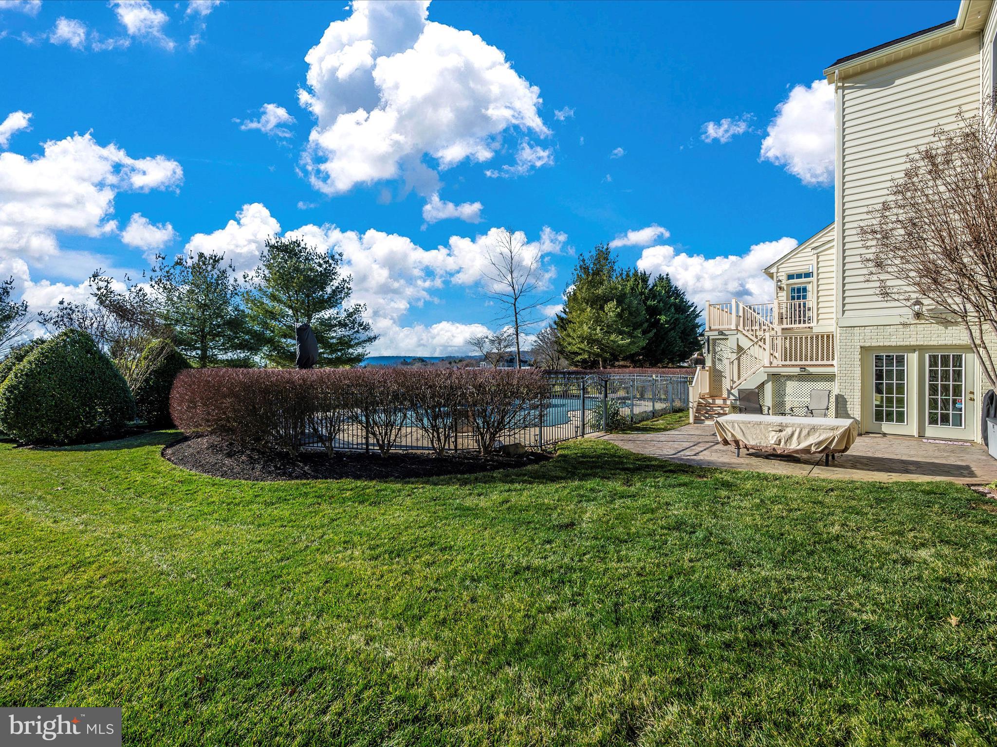 GLENBROOK - Residential