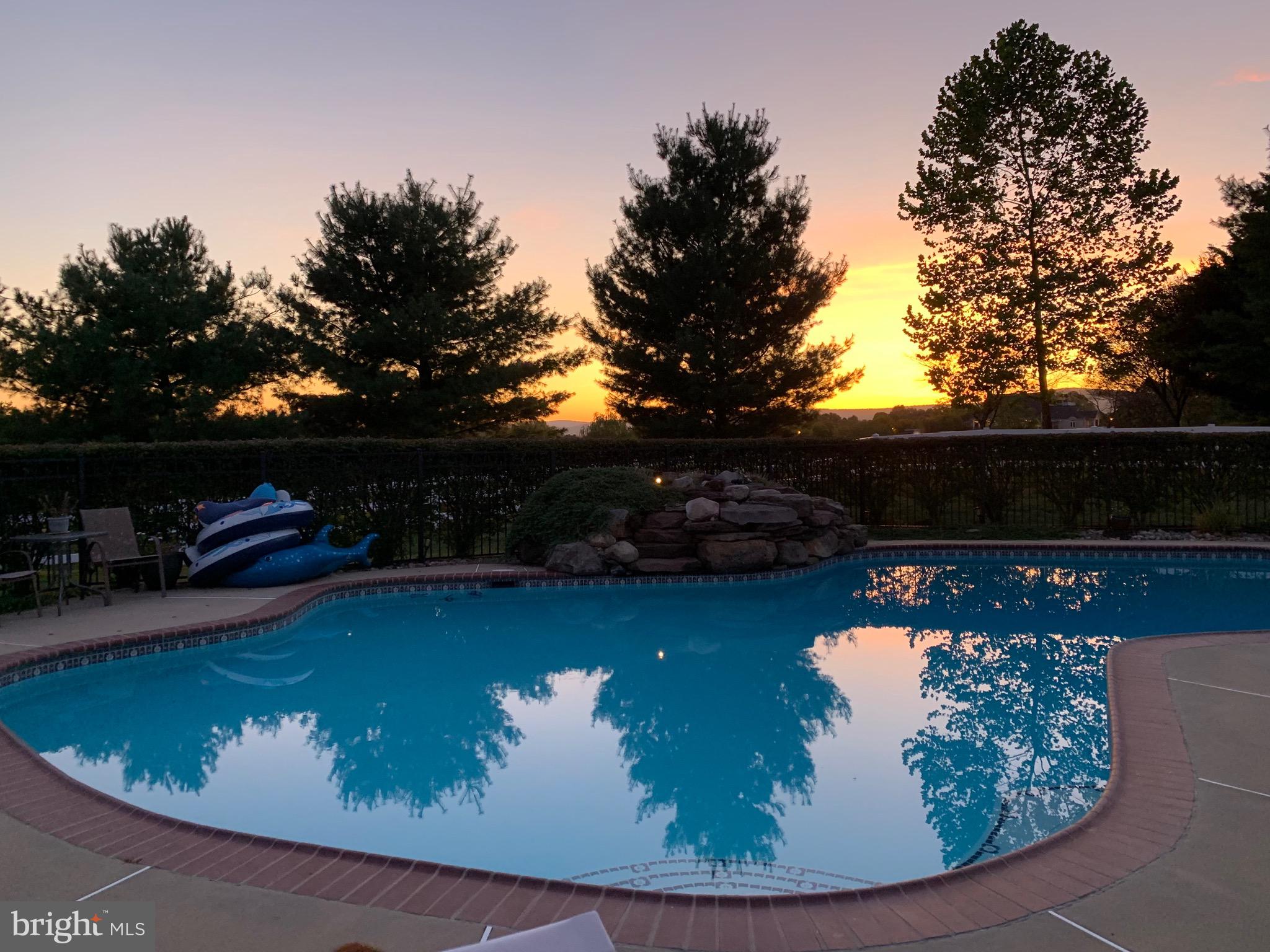 GLENBROOK - Residential