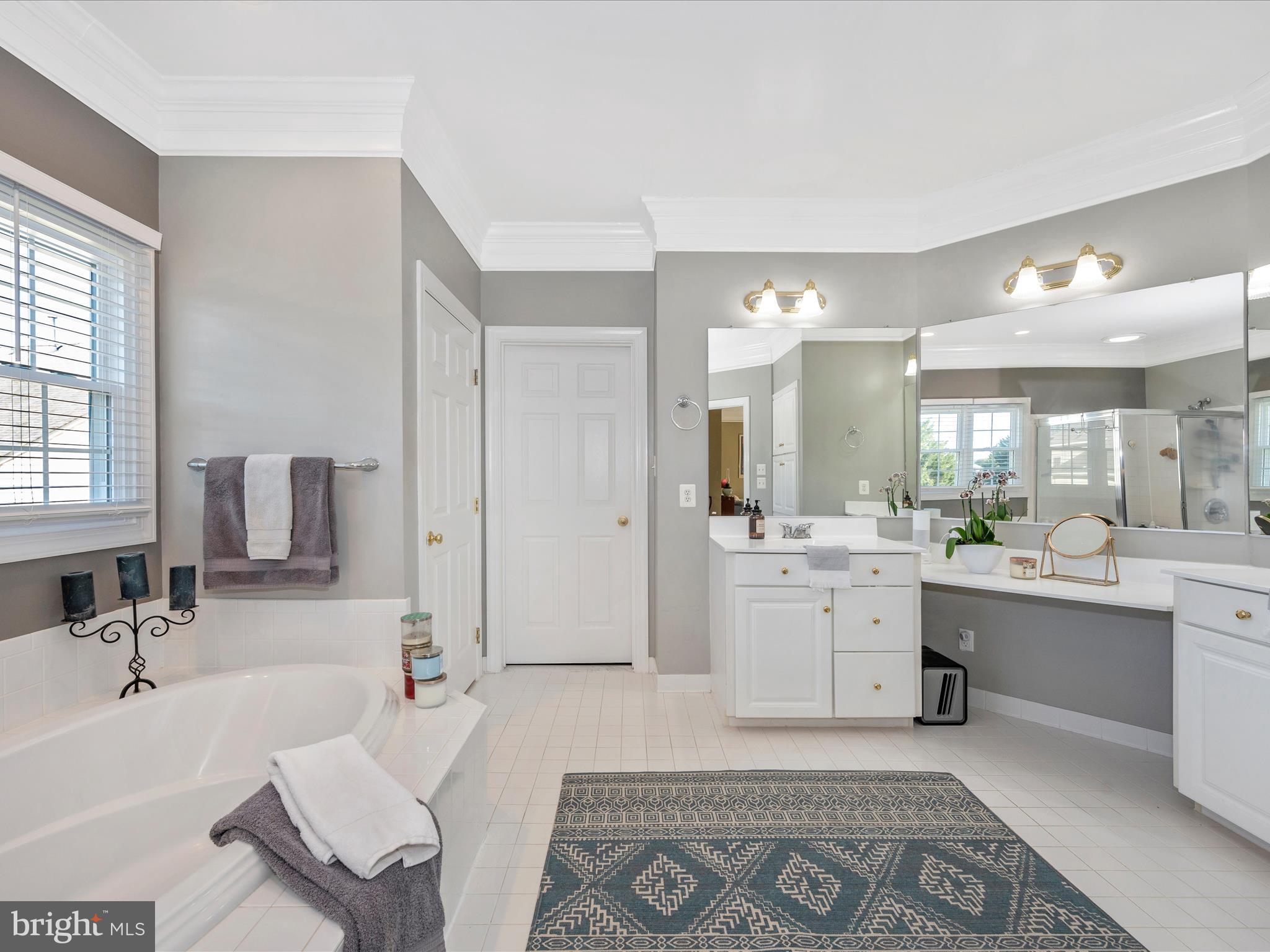 GLENBROOK - Residential