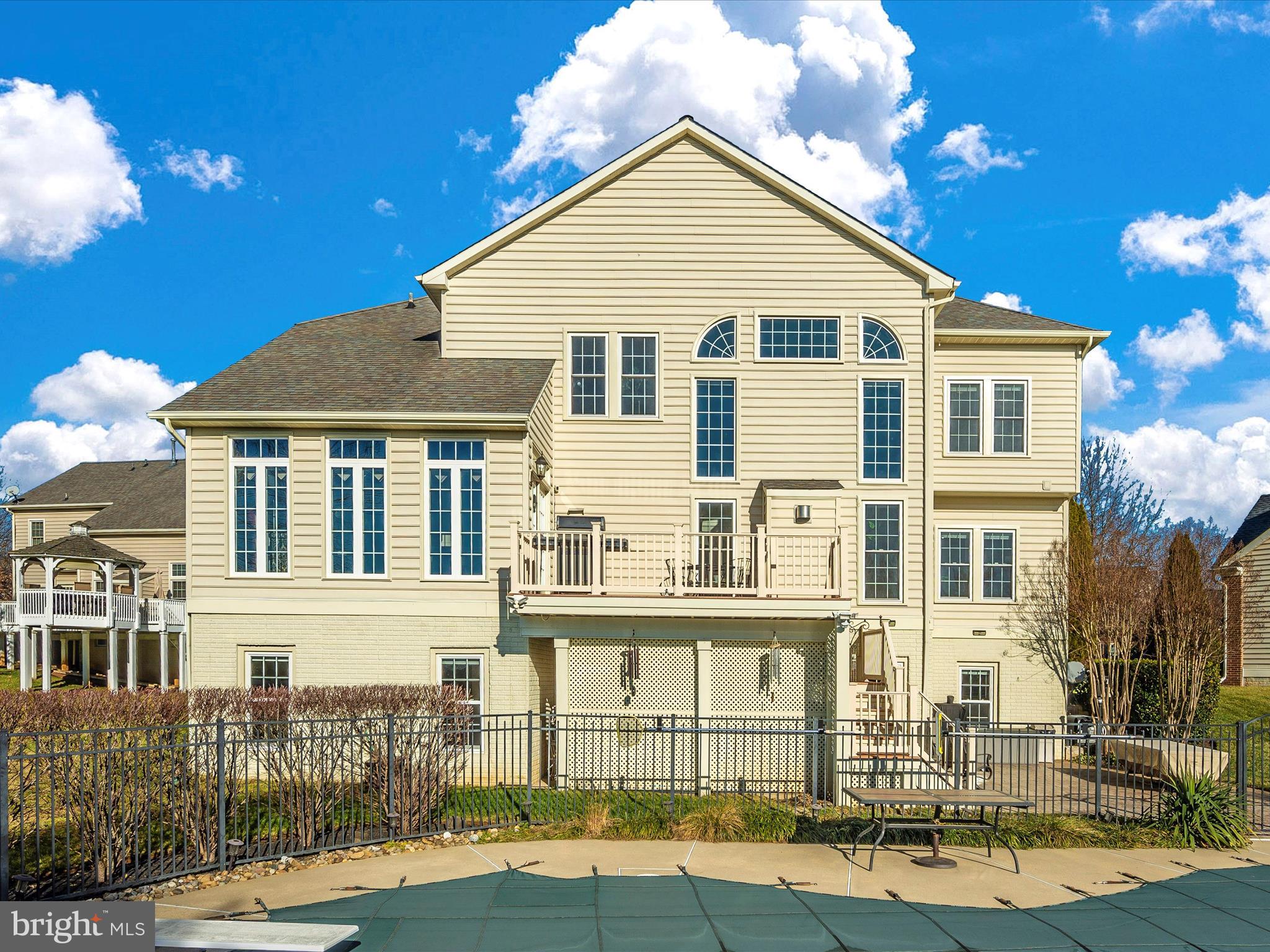 GLENBROOK - Residential