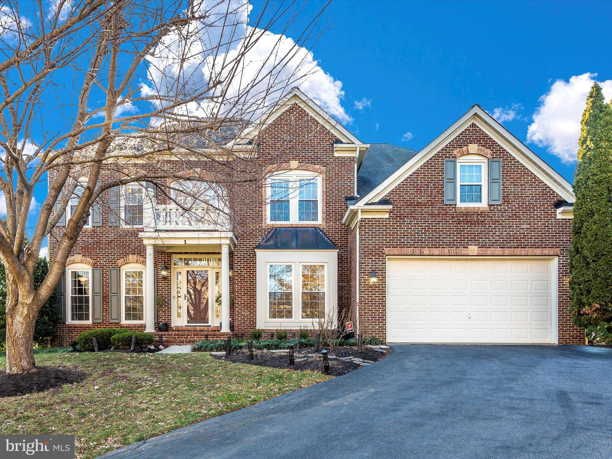 GLENBROOK - Residential