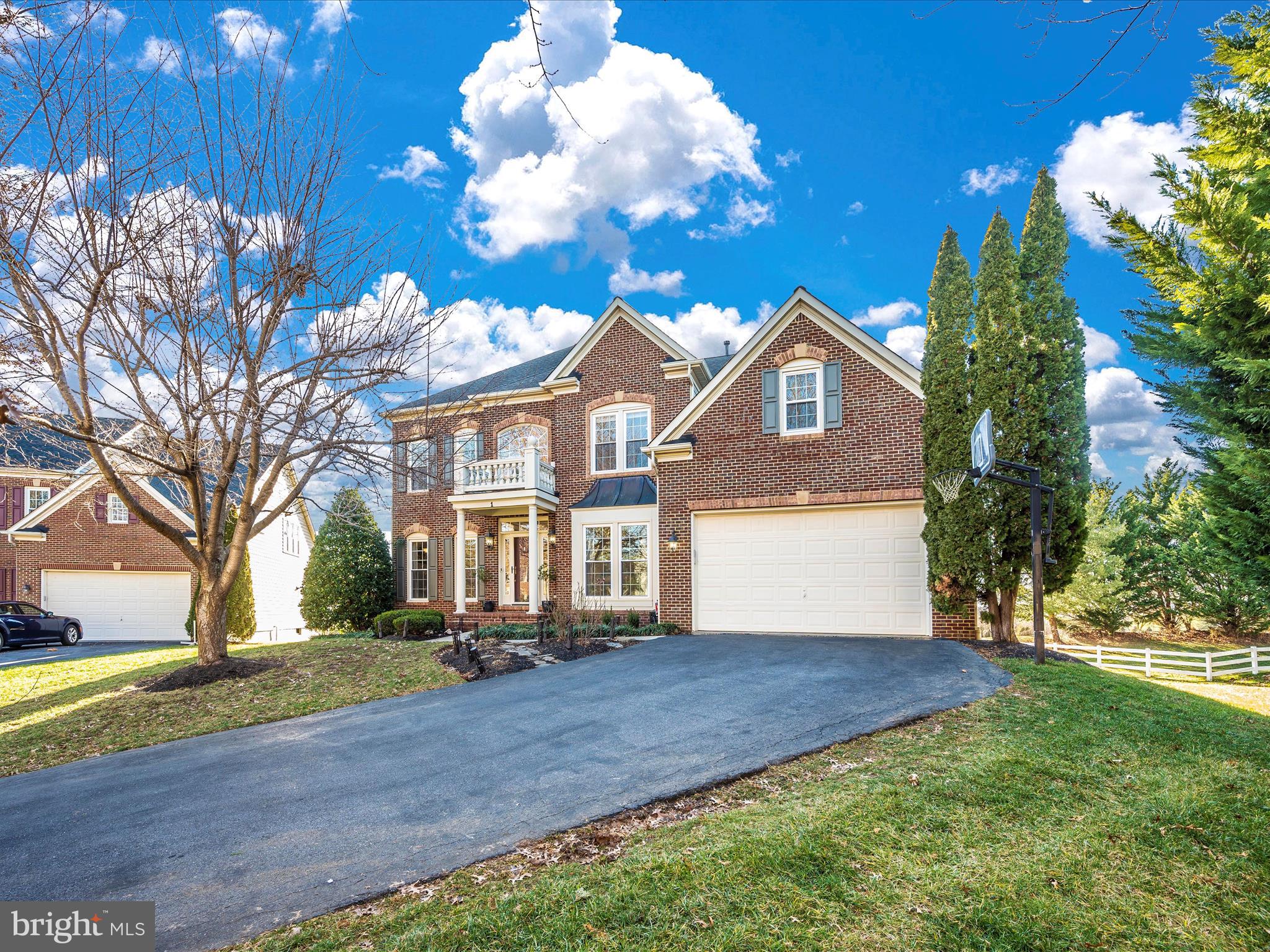 GLENBROOK - Residential