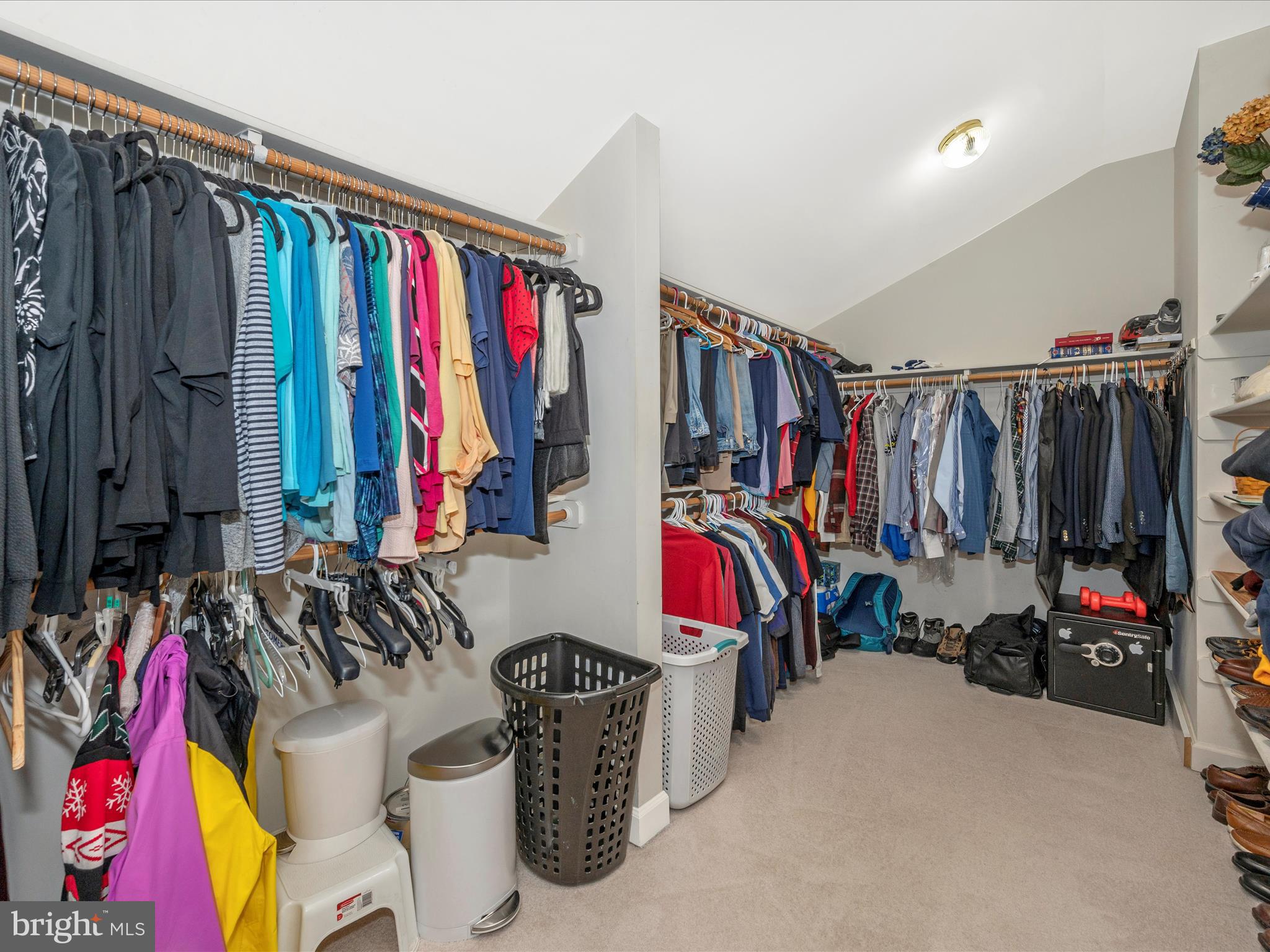 GLENBROOK - Residential