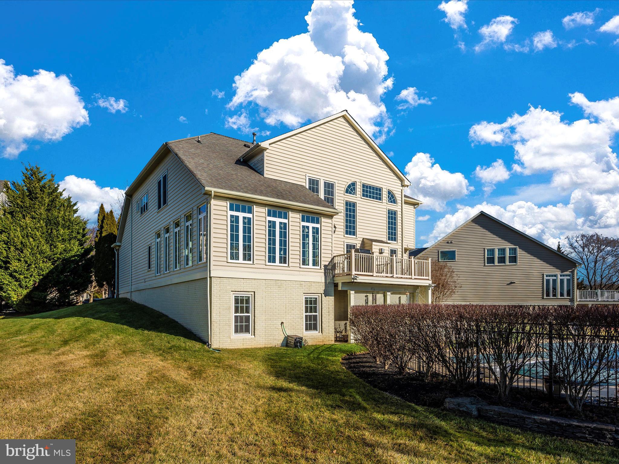 GLENBROOK - Residential