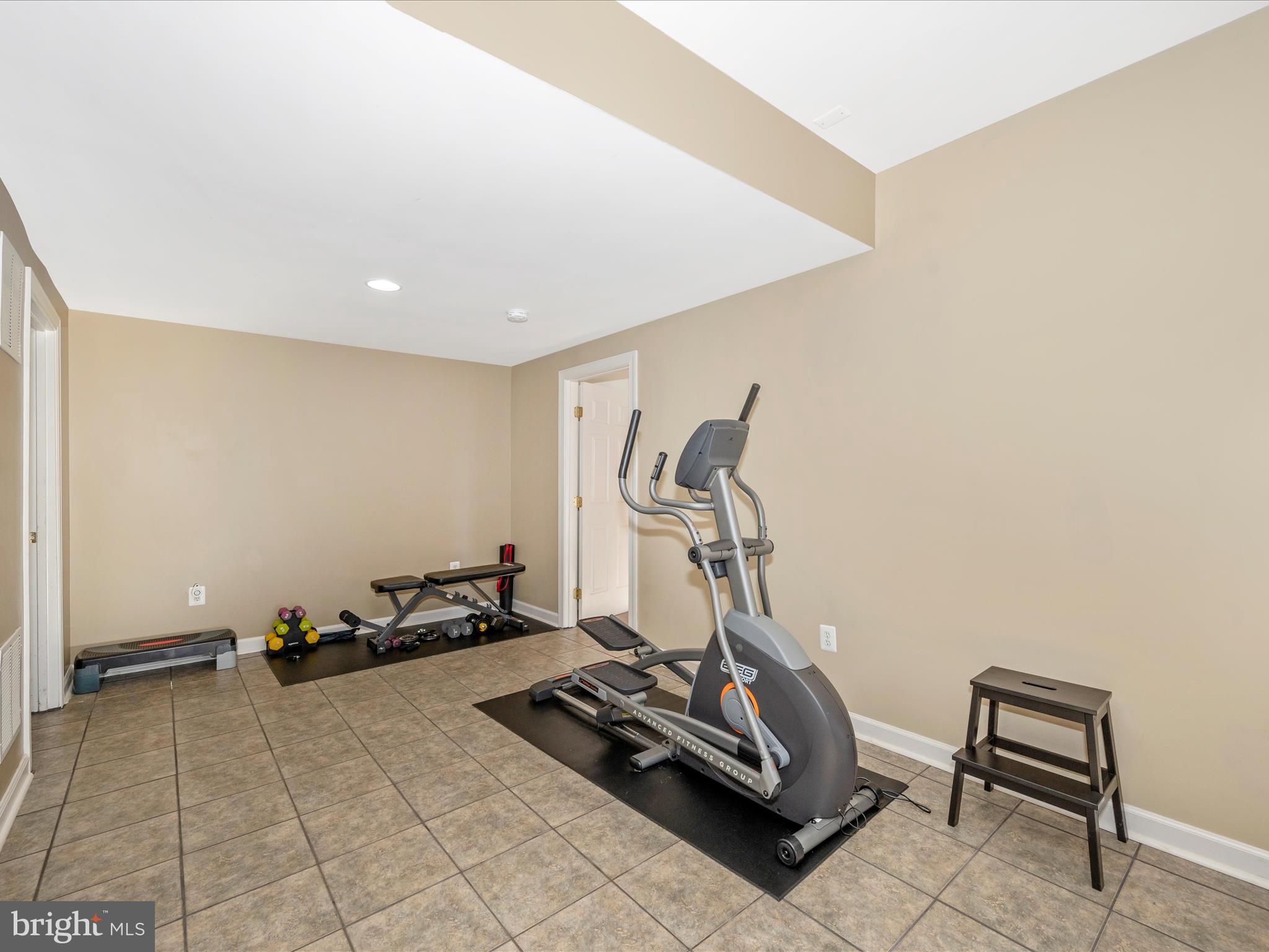 GLENBROOK - Residential