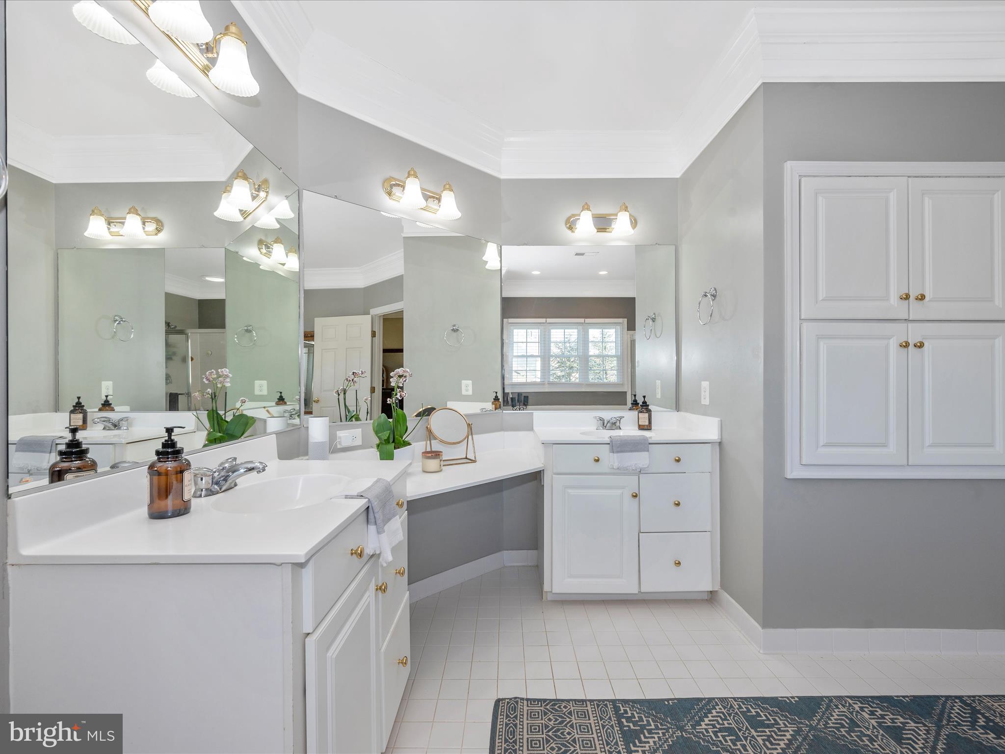 GLENBROOK - Residential