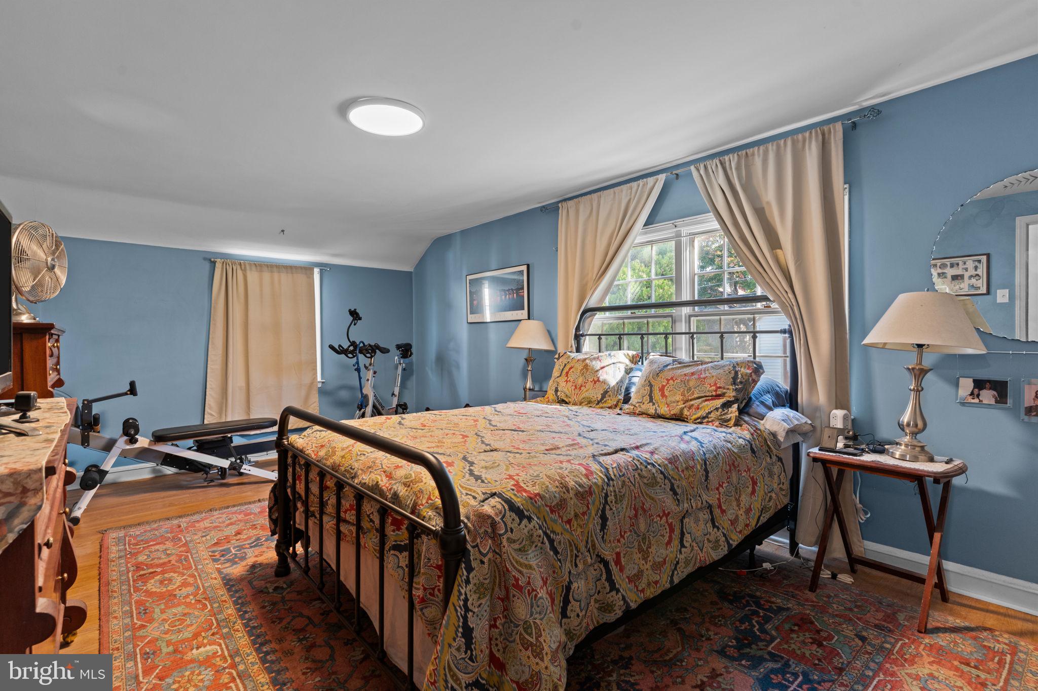 JENKINTOWN - Residential