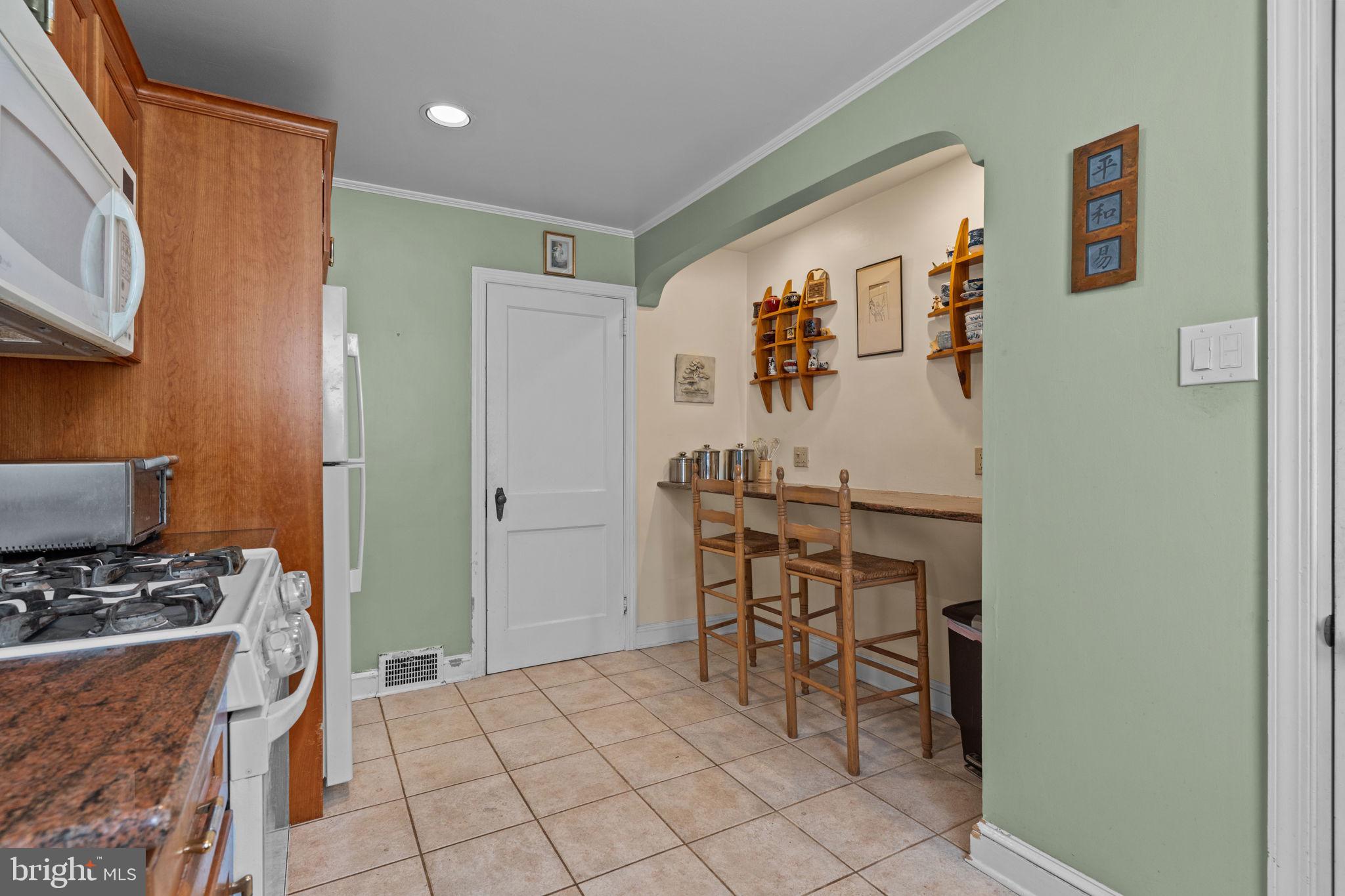 JENKINTOWN - Residential