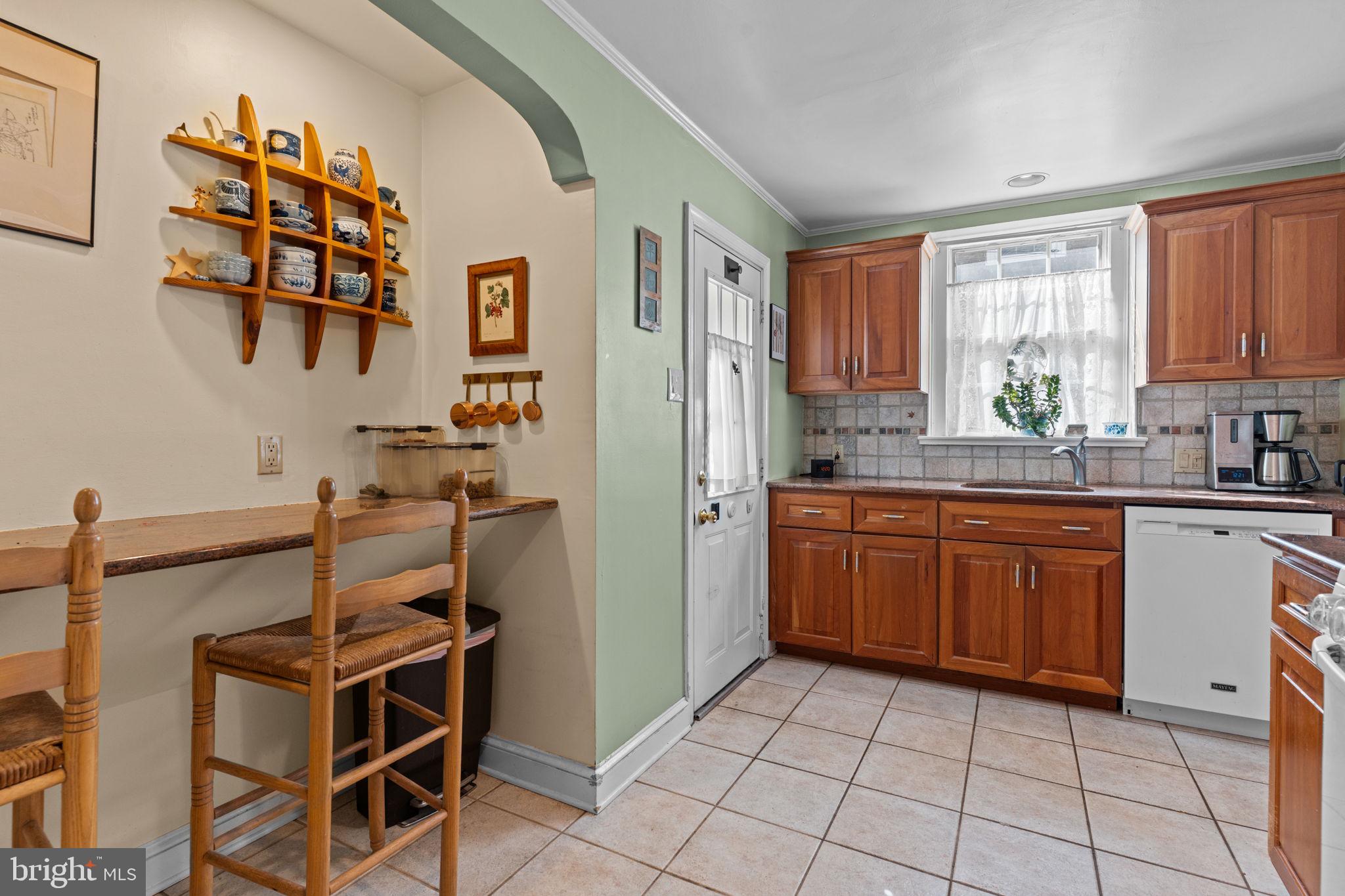 JENKINTOWN - Residential