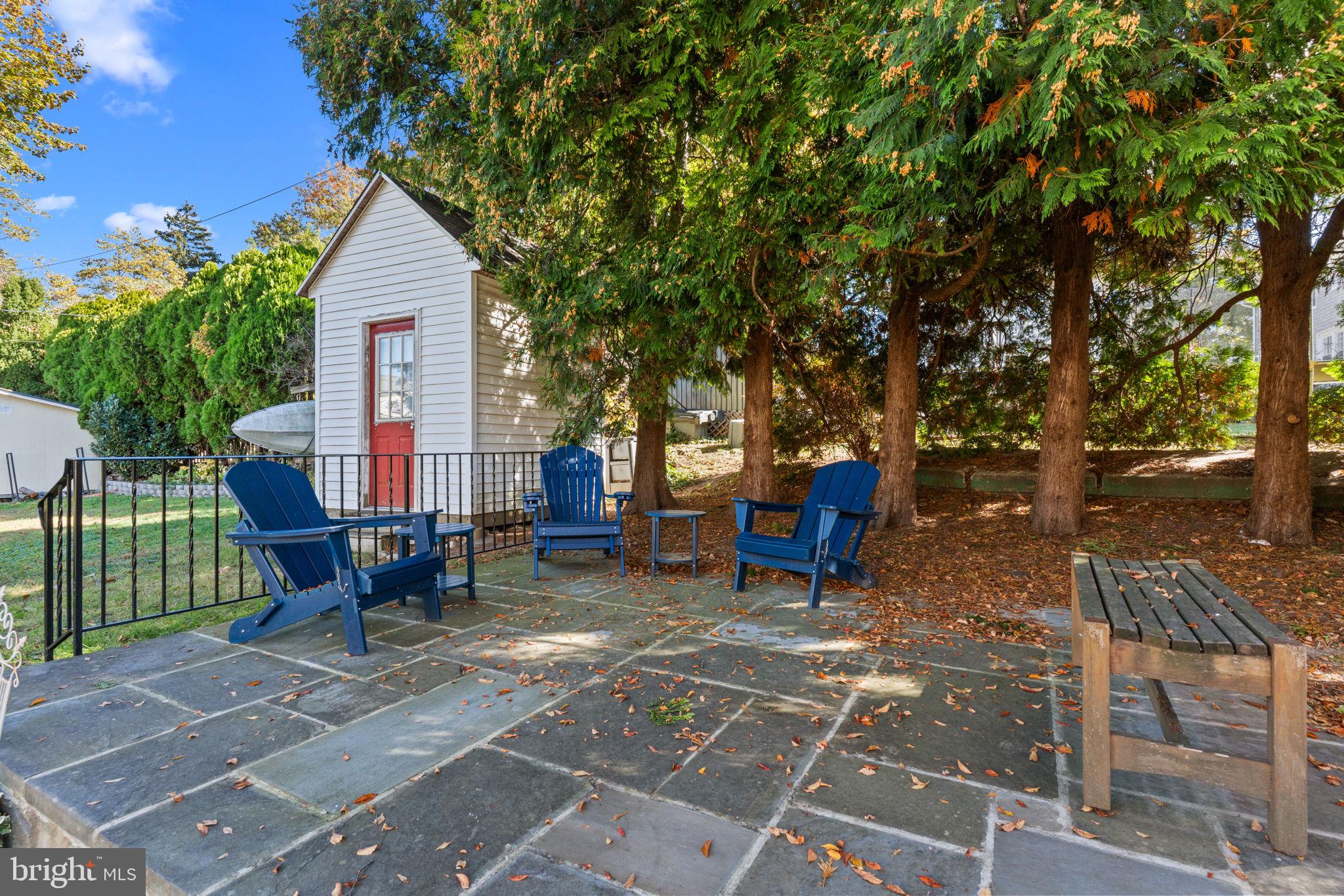 JENKINTOWN - Residential