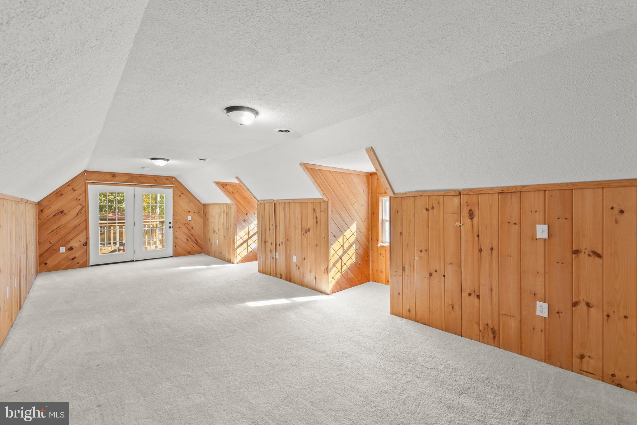 NONE UNRESTRICTED - Residential